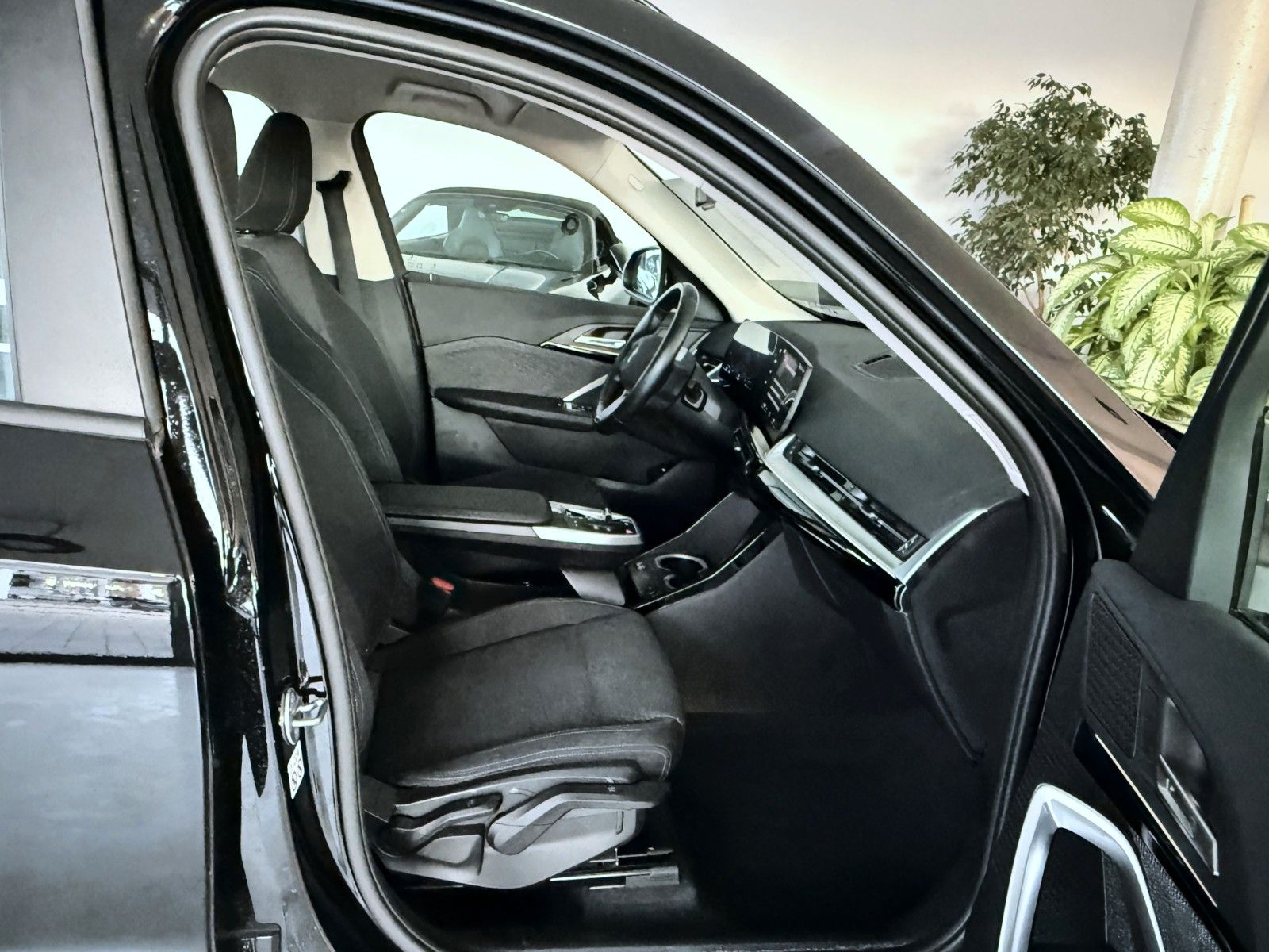 BMW X1 sDrive18d (U11) *A-LED*Kamera*SHZ*Widescreen foto 13