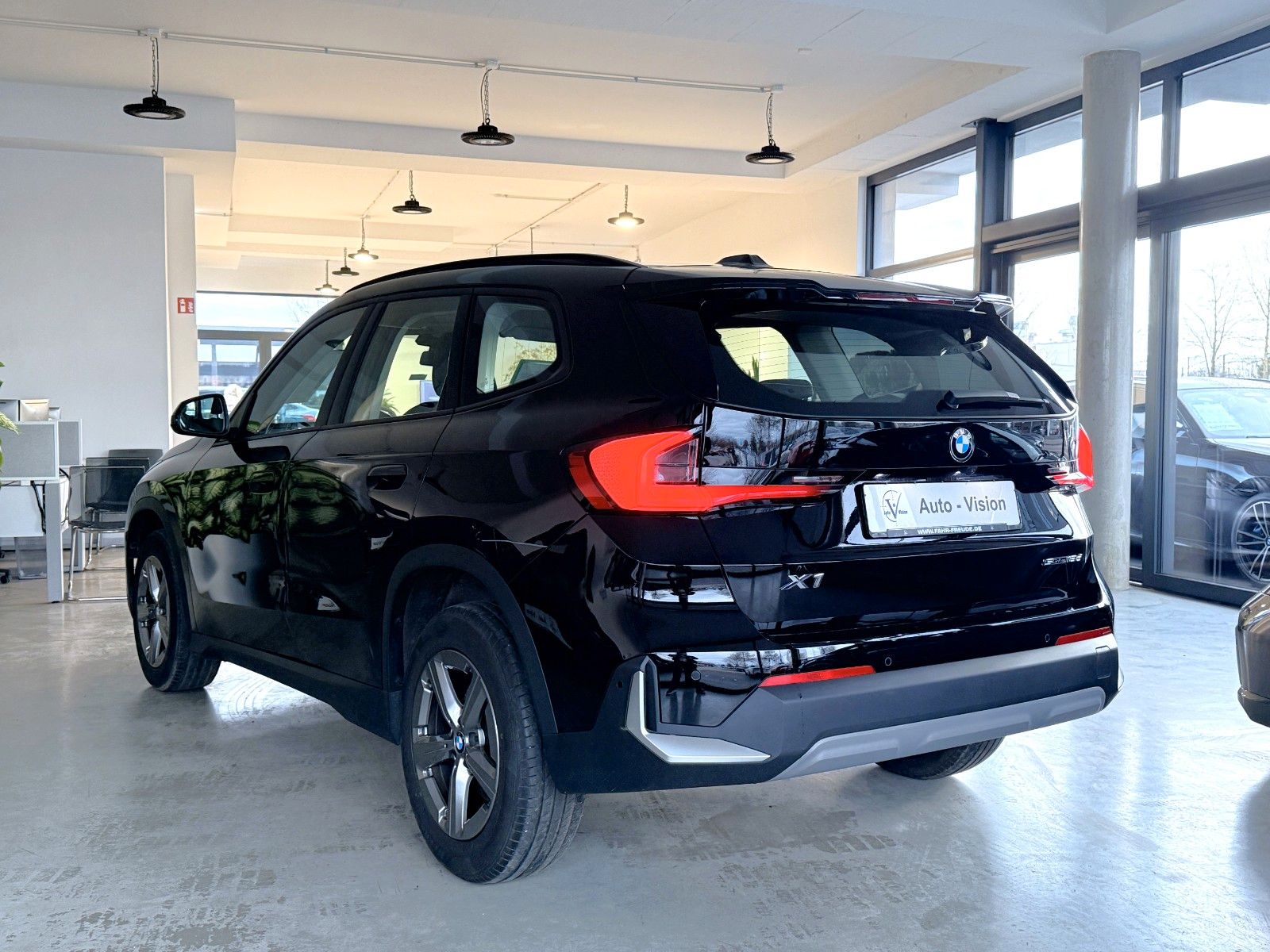 BMW X1 sDrive18d (U11) *A-LED*Kamera*SHZ*Widescreen foto 6