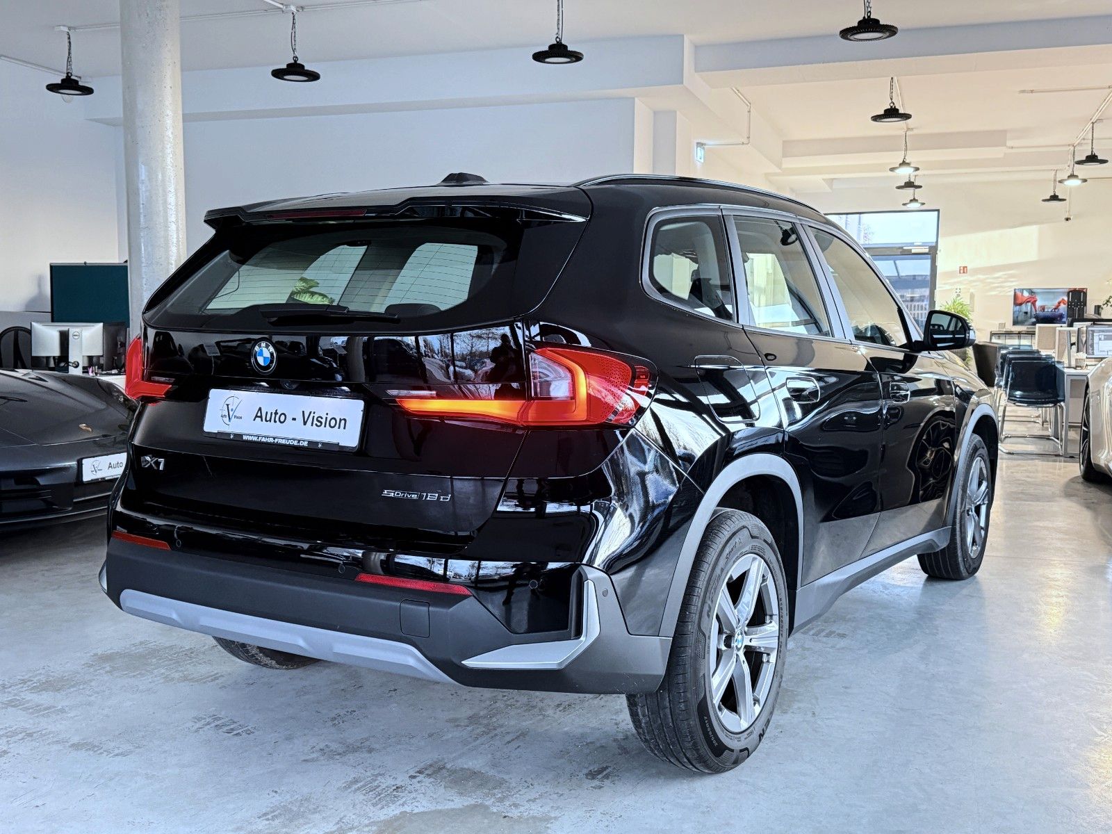 BMW X1 sDrive18d (U11) *A-LED*Kamera*SHZ*Widescreen foto 7