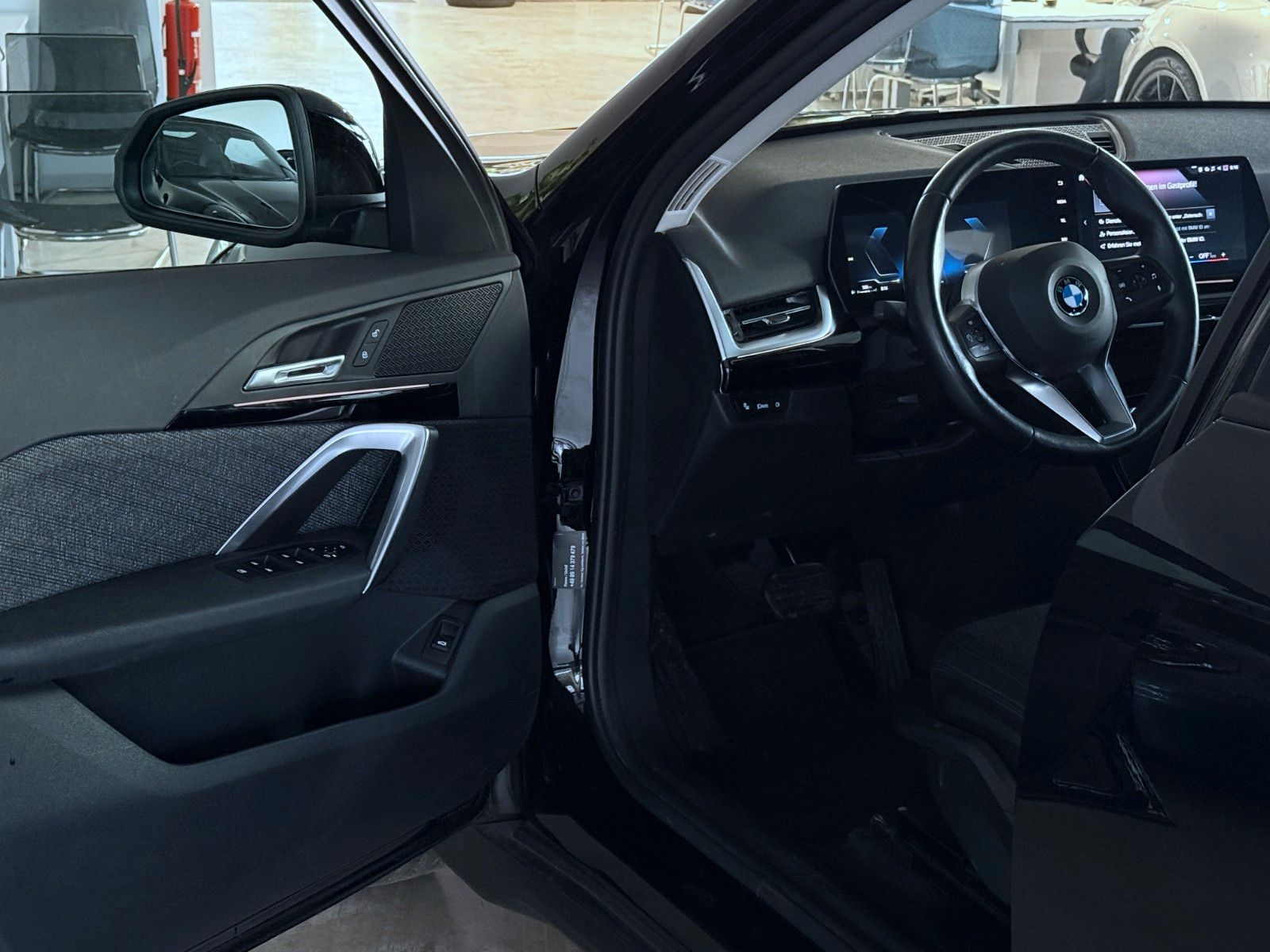 BMW X1 sDrive18d (U11) *A-LED*Kamera*SHZ*Widescreen foto 9