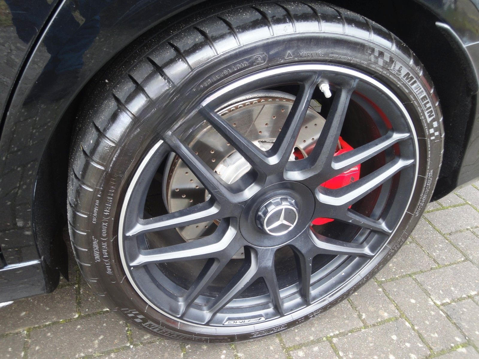 Mercedes-Benz E 63 S AMG 4MATIC+ T Carbon Burmester Pano Night foto 12