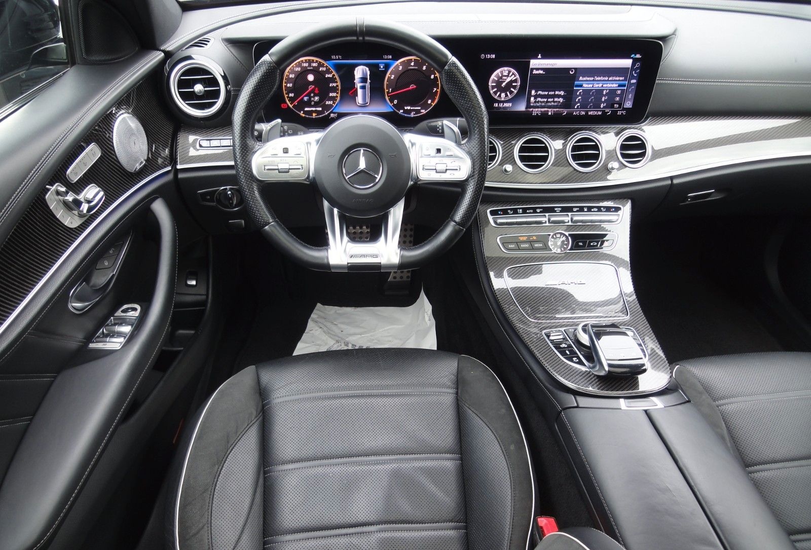 Mercedes-Benz E 63 S AMG 4MATIC+ T Carbon Burmester Pano Night foto 8