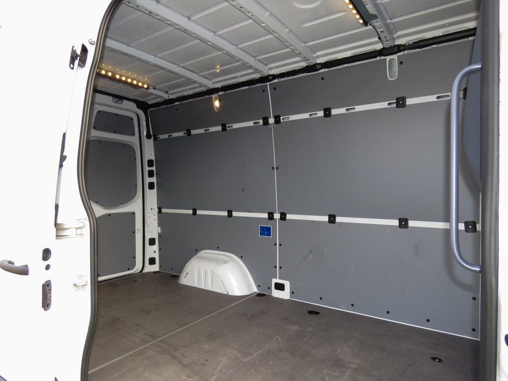 Mercedes-Benz Sprinter 315 CDI KA L2H2 MBUX Klima Kamera Holz foto 13