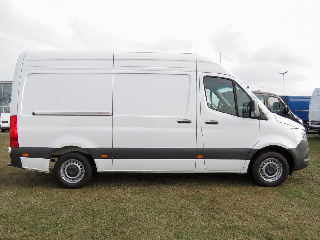 Mercedes-Benz Sprinter 315 CDI KA L2H2 MBUX Klima Kamera Holz foto 4
