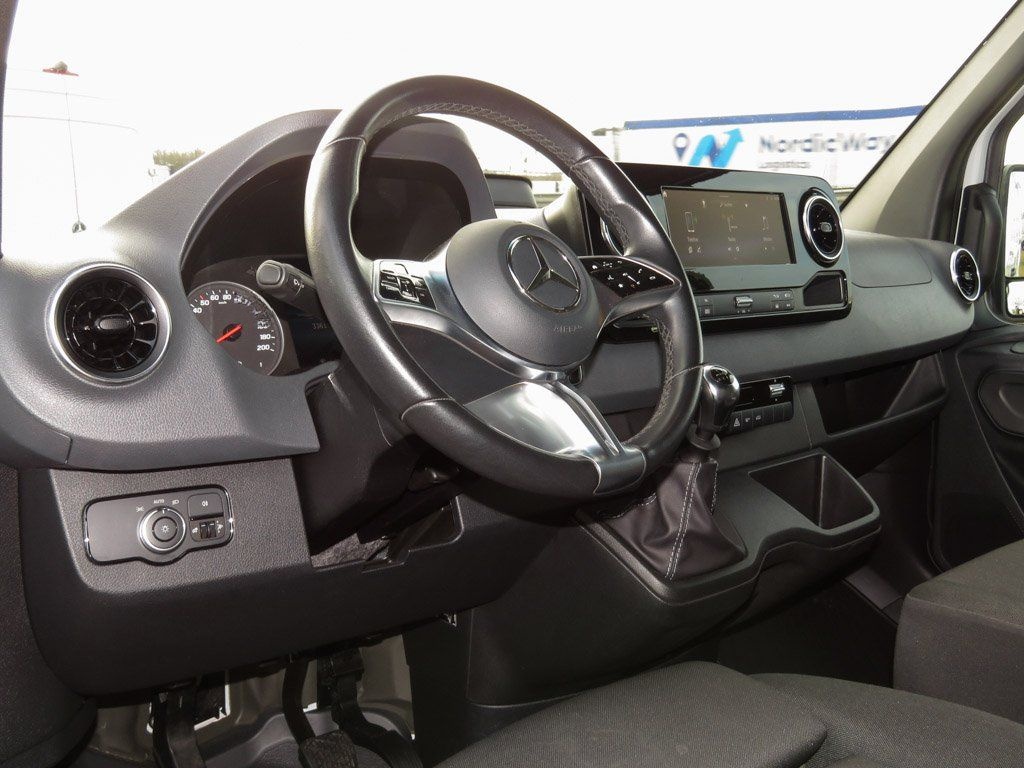 Mercedes-Benz Sprinter 315 CDI KA L2H2 MBUX Klima Kamera Holz foto 8