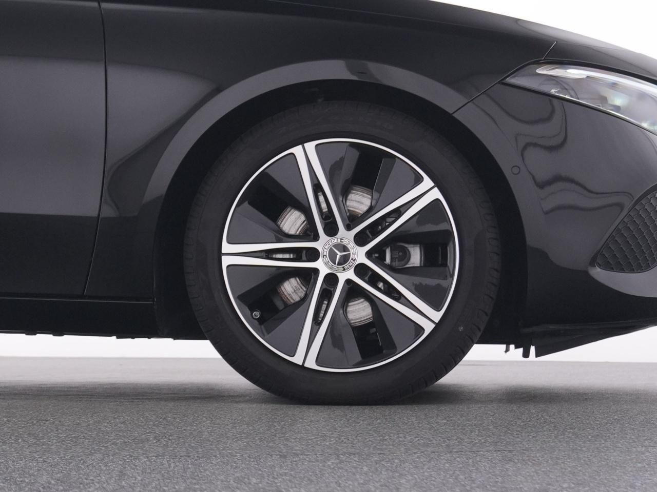 Mercedes-Benz A 200 d Progressive+NavPrem+LED-HP+WD+Kamera+18' foto 22