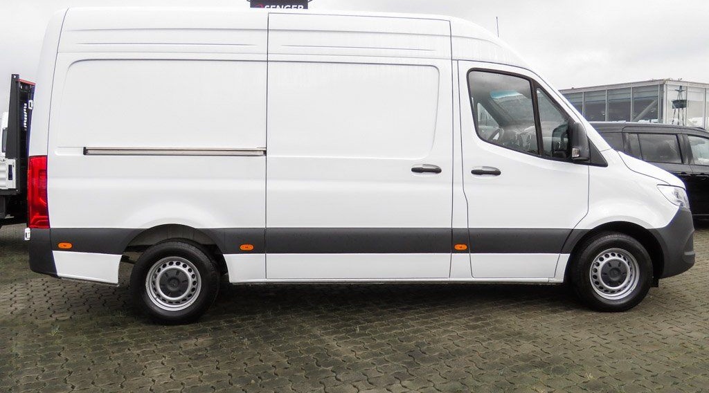Mercedes-Benz Sprinter 315 CDI KA L2H2 MBUX Klima Kamera Holz foto 4