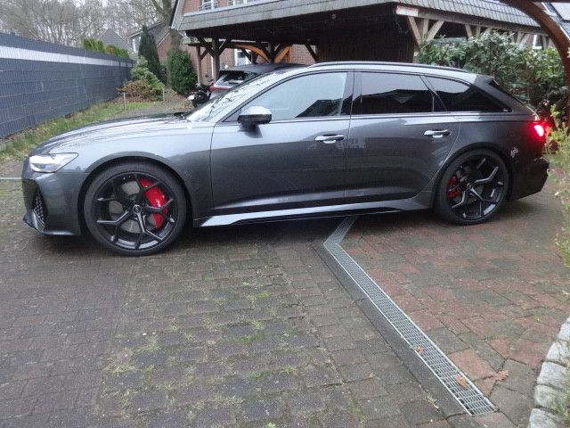 Audi RS6 Performance 4.0 TFSI tiptr. quattro foto 13