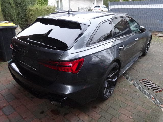 Audi RS6 Performance 4.0 TFSI tiptr. quattro foto 4