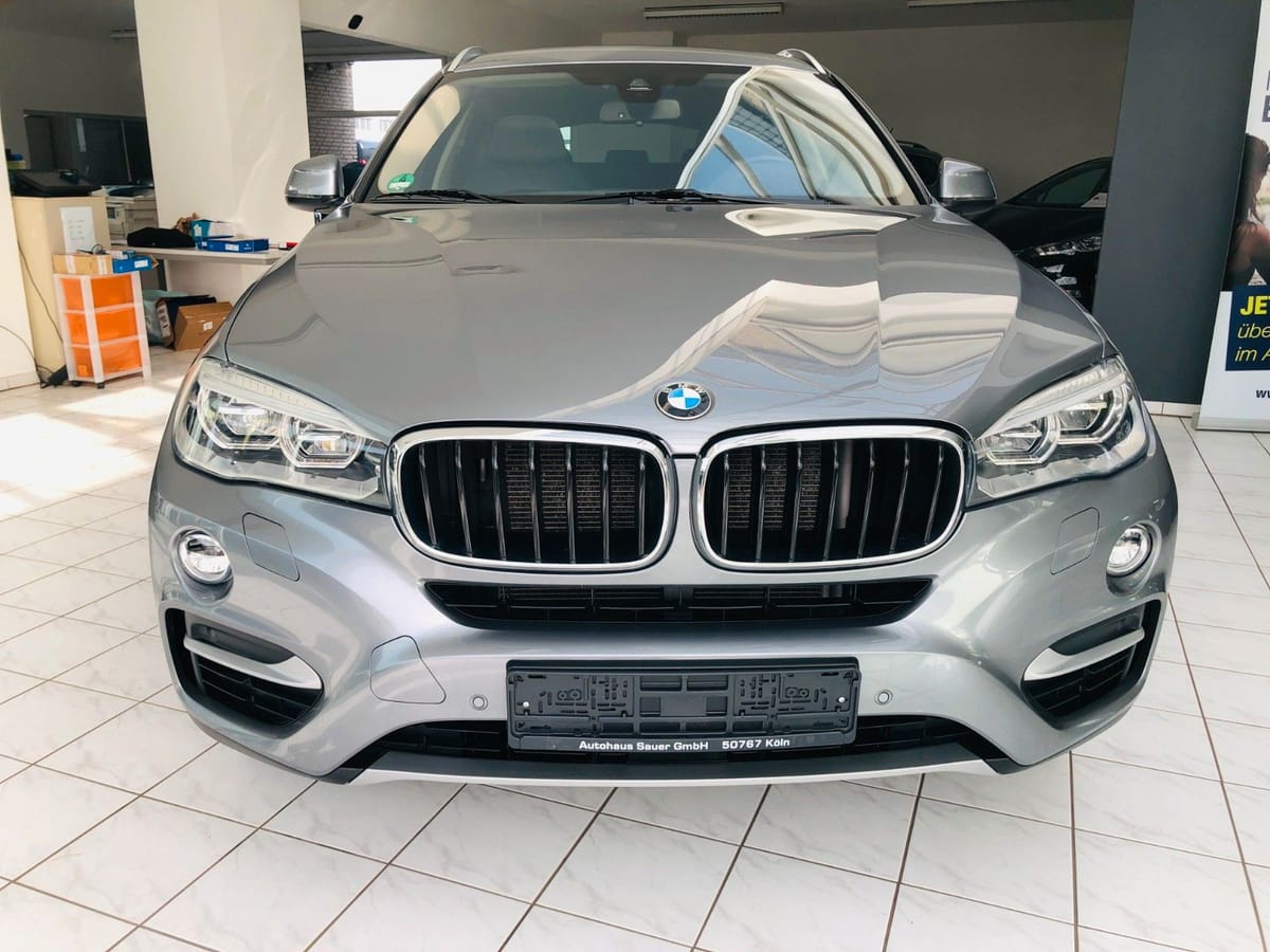 BMW X6 xDrive 30 d foto 2