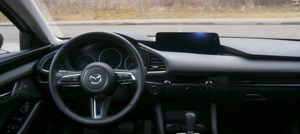 Mazda 3 2.5L e-SKYACTIV G 140ps Exclusive-line foto 7