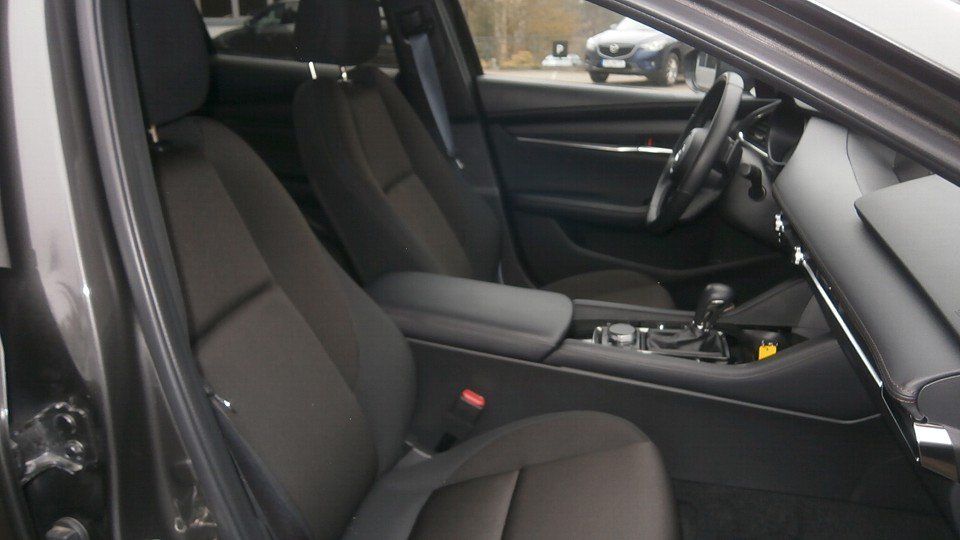 Mazda 3 2.5L e-SKYACTIV G 140ps Exclusive-line foto 10