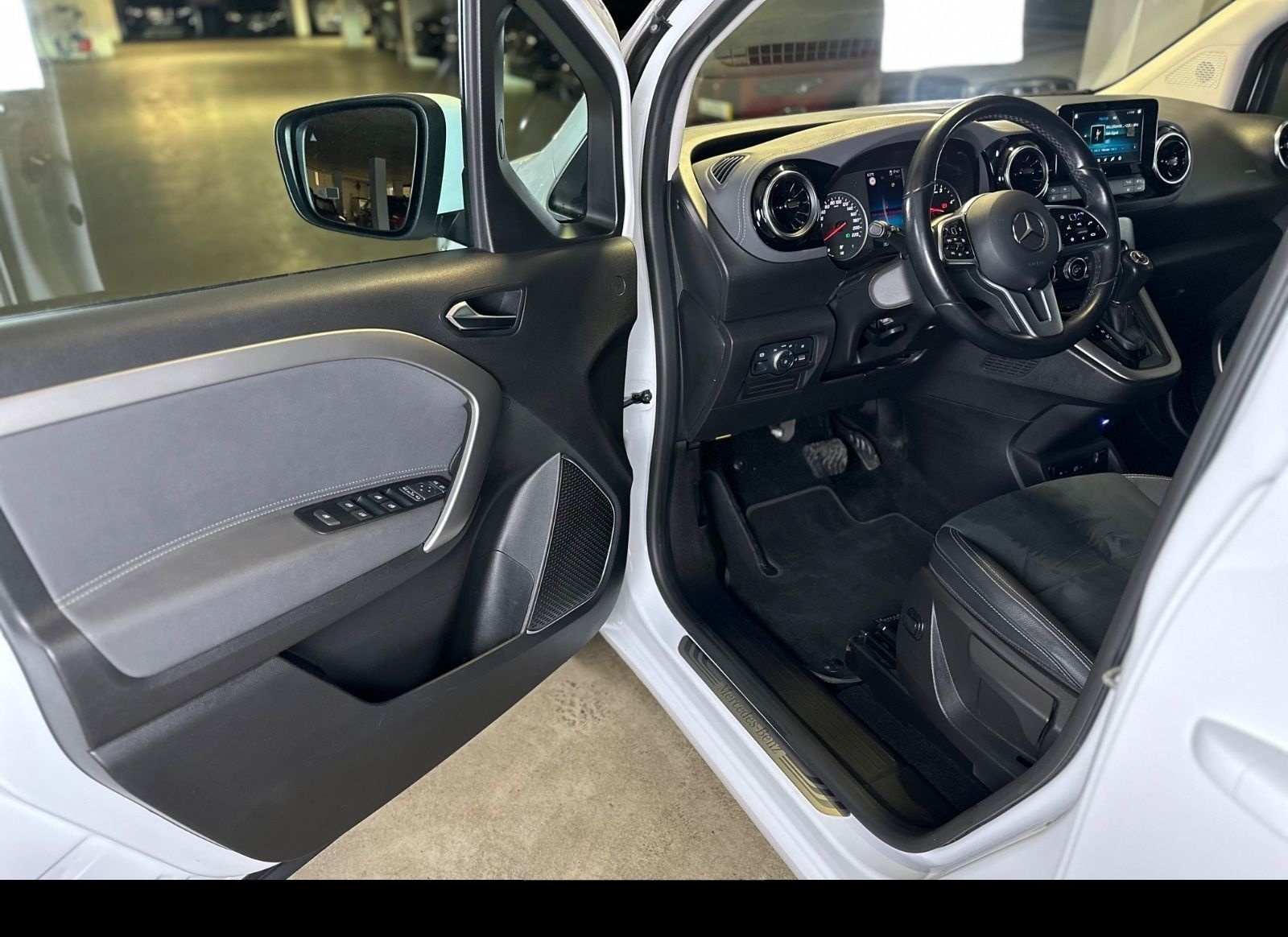 Mercedes-Benz T-Klasse*KAM*SPUR*LED*ALCANTARA*AUT*SHZ foto 16