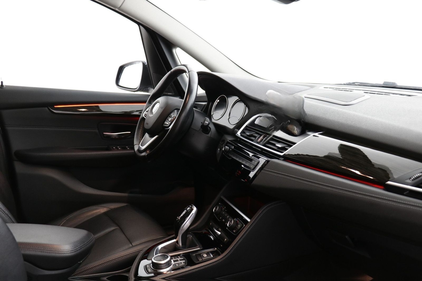BMW 220i Gran Tourer Luxury Line*LED*Pano*AHK*Kamera foto 11