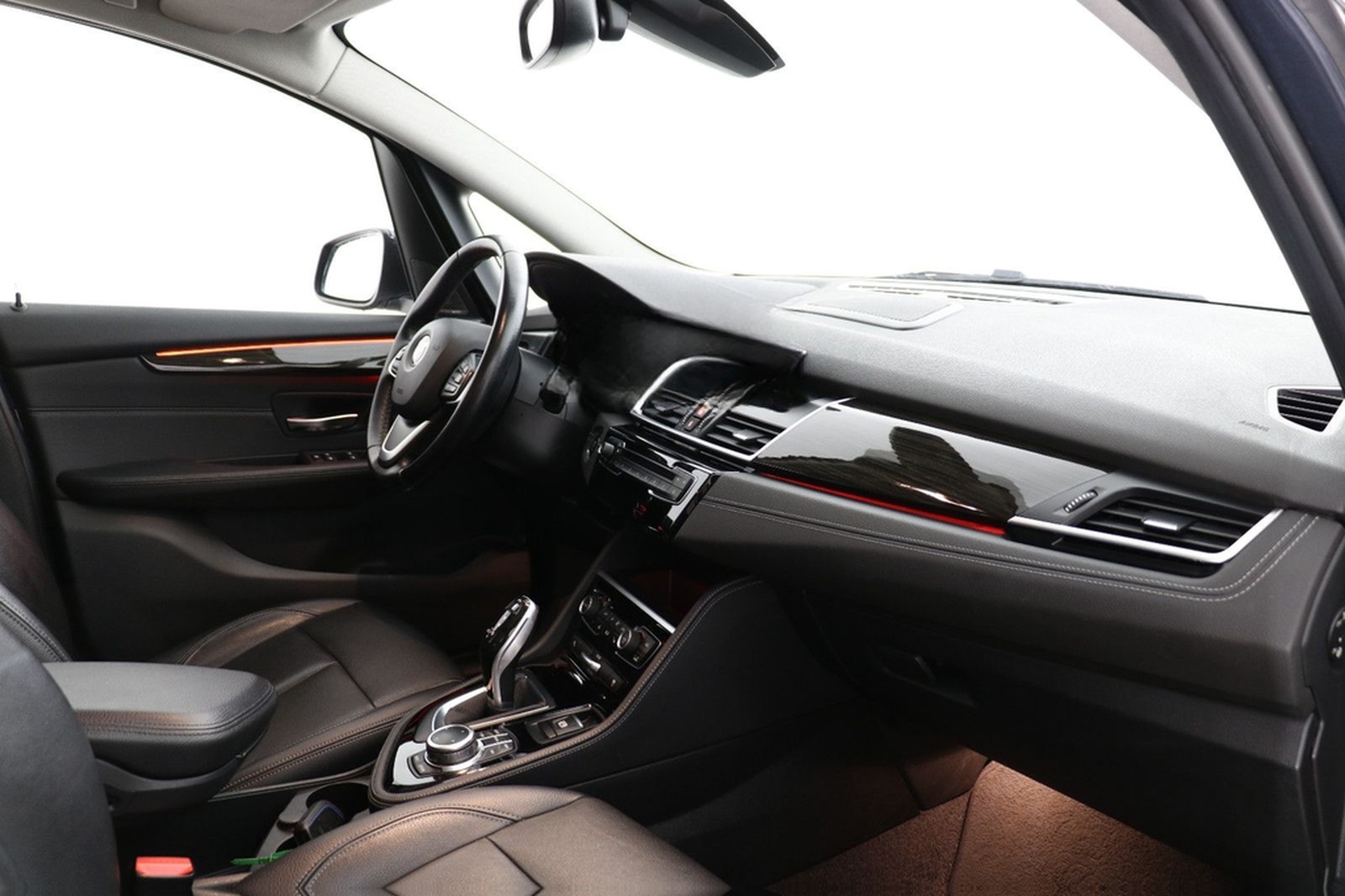 BMW 220i Gran Tourer Luxury Line*LED*Pano*AHK*Kamera foto 15