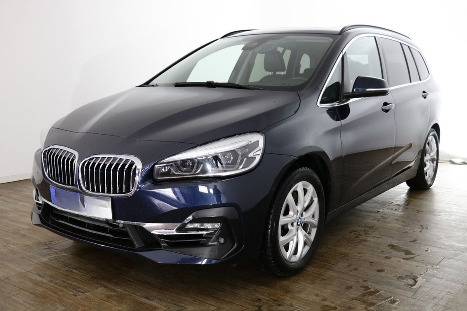 BMW 220i Gran Tourer Luxury Line*LED*Pano*AHK*Kamera foto 6