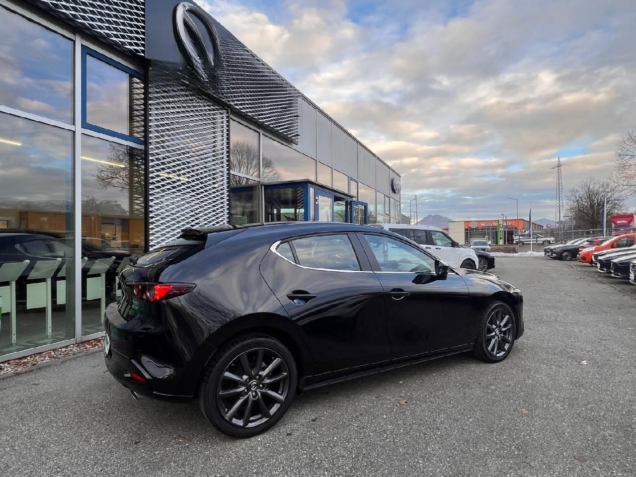 Mazda 3 Lim. 5-trg. Selection Automatik Kamera LED Nav foto 3