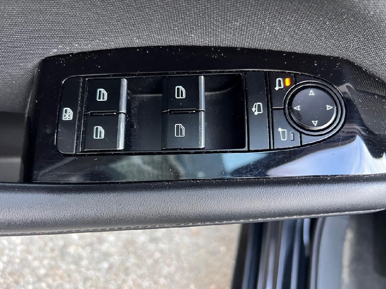 Mazda 3 Lim. 5-trg. Selection Automatik Kamera LED Nav foto 6