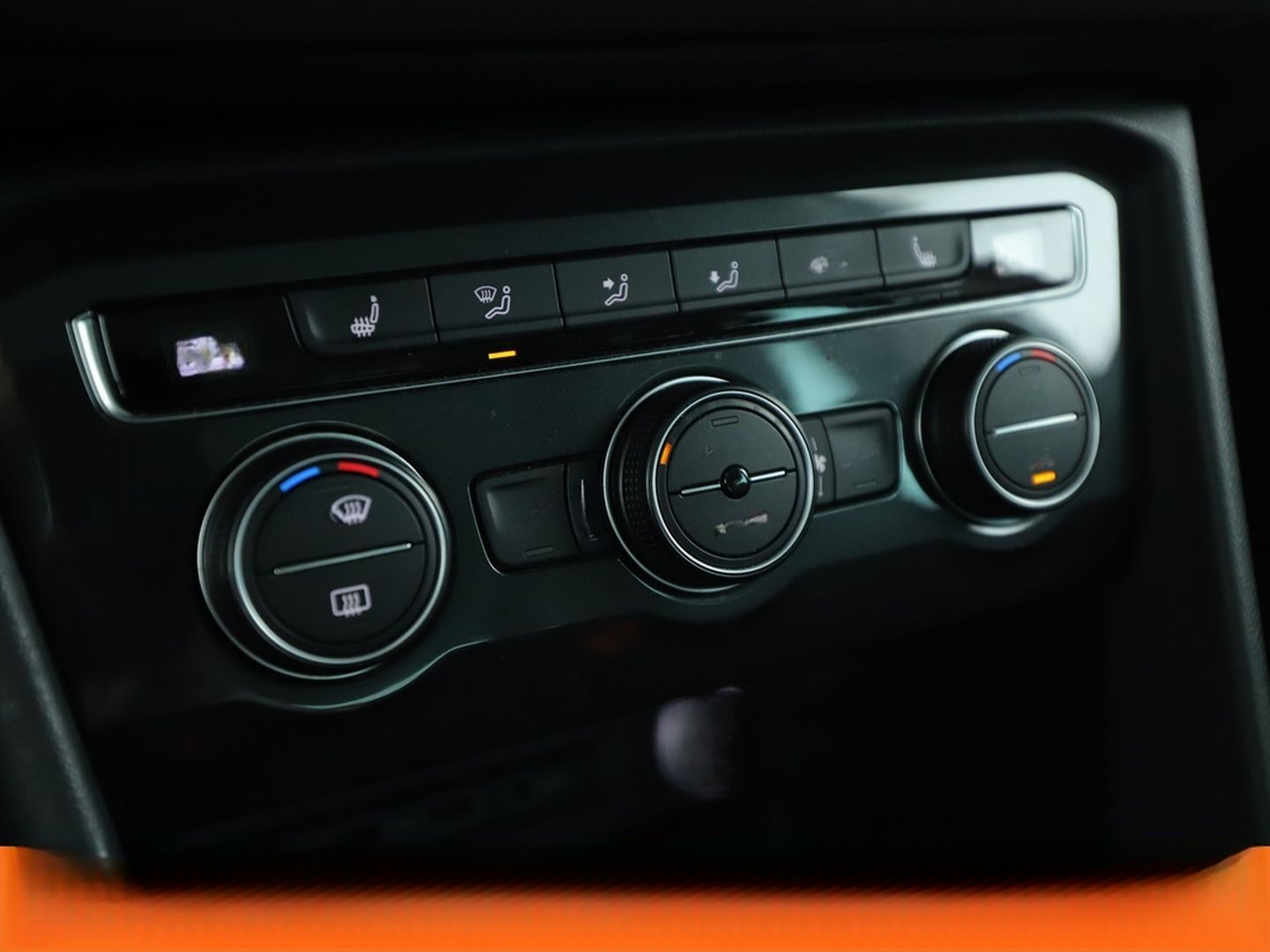 Volkswagen Tiguan 1.5 TSI ACT Comfortline BlueMotion Aut.* foto 24