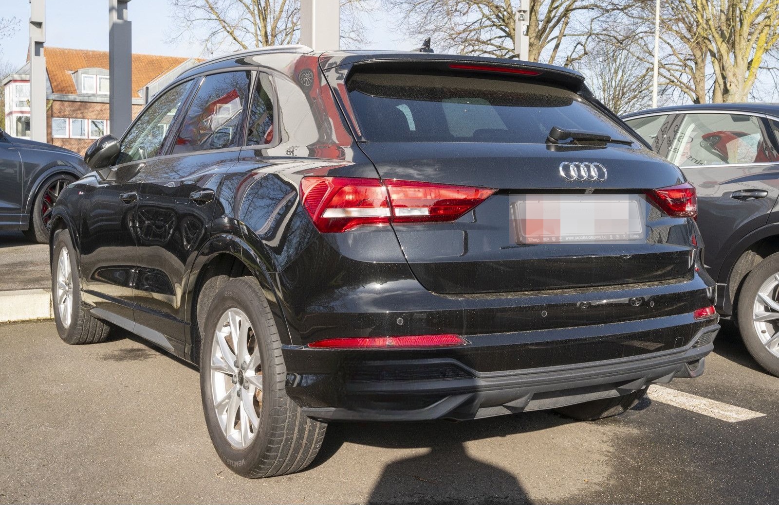Audi Q3 35 TDI S line AHK/Kamera/NaviPlus/Virt.Cockpi foto 4