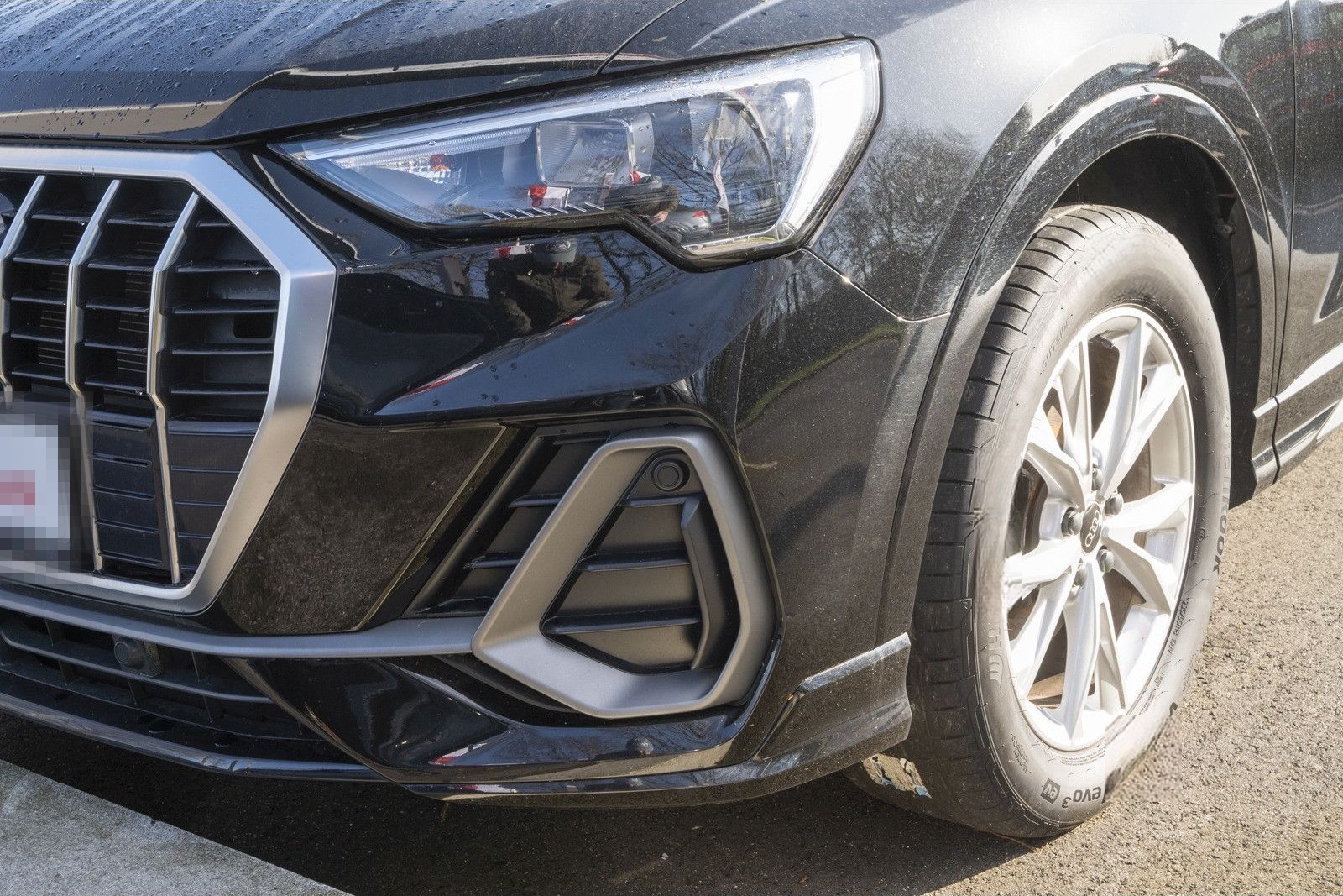 Audi Q3 35 TDI S line AHK/Kamera/NaviPlus/Virt.Cockpi foto 5