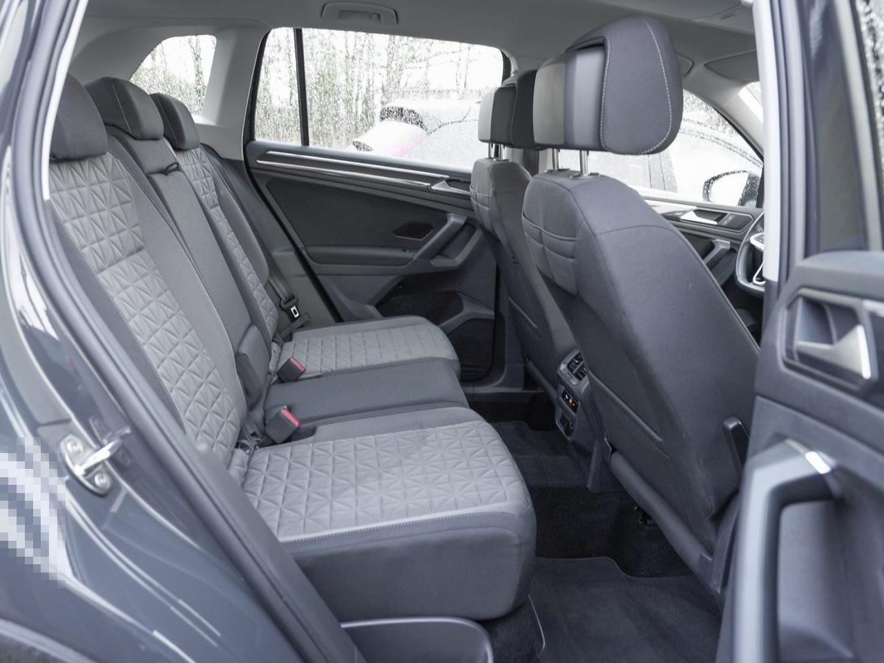 Volkswagen Tiguan 1.5 TSI Life ACC Kamera Digital Cockpit foto 11