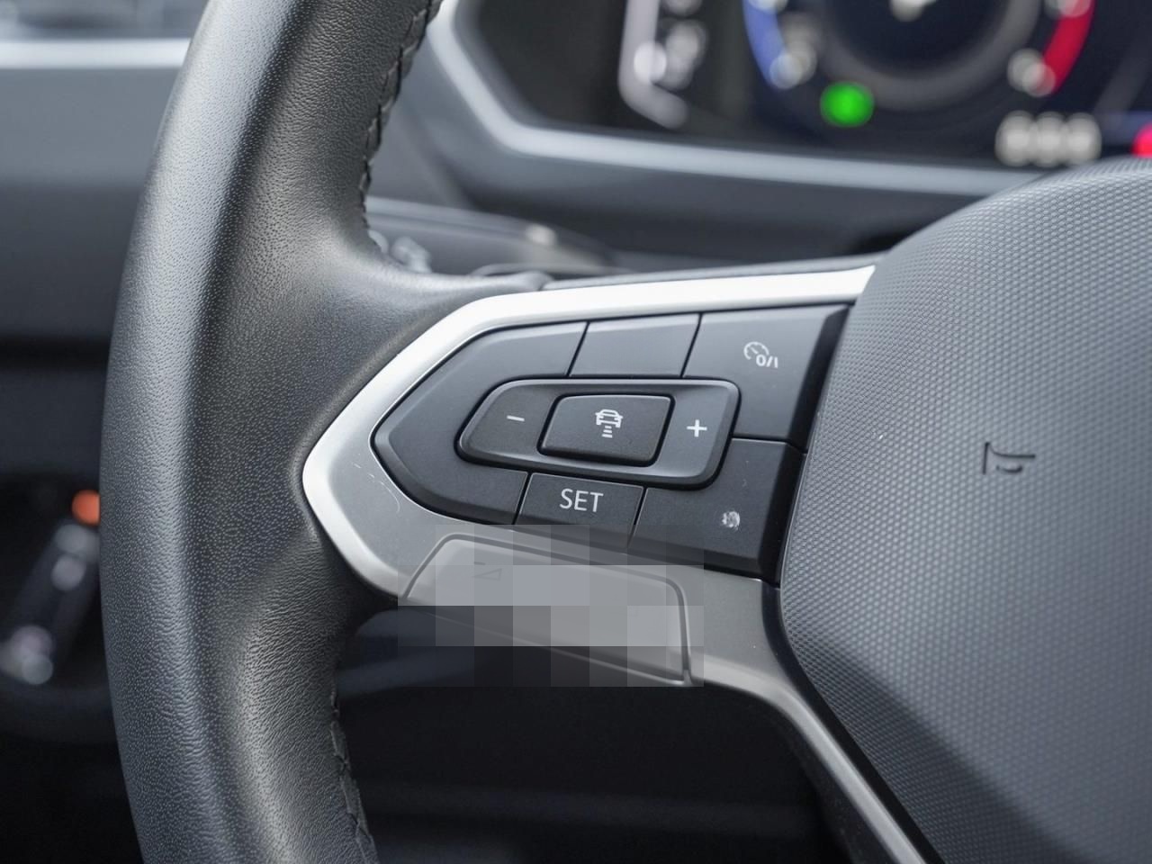 Volkswagen Tiguan 1.5 TSI Life ACC Kamera Digital Cockpit foto 18