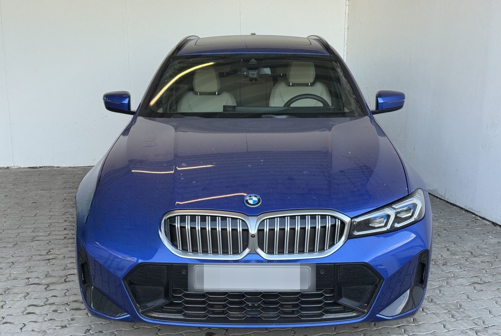 BMW 330e Tour. M Sport LiveCock.LED.AHK.PGD.MBremse. foto 2