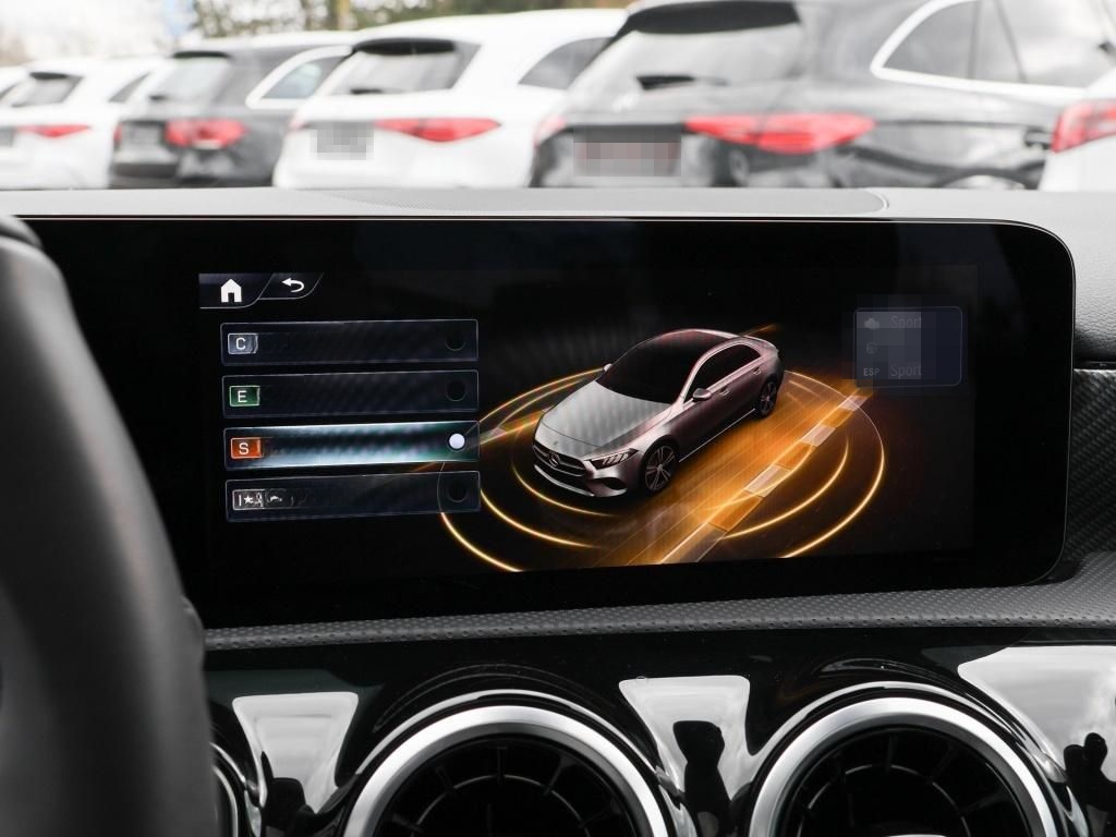 Mercedes-Benz A 200 Limo Progressive/Pano/AHK/Totw/Winter/LED foto 18