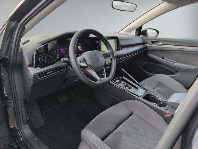 Volkswagen Golf VIII 1.5 eTSI DSG STYLE AHK+KAMERA+NAVI+LED foto 8
