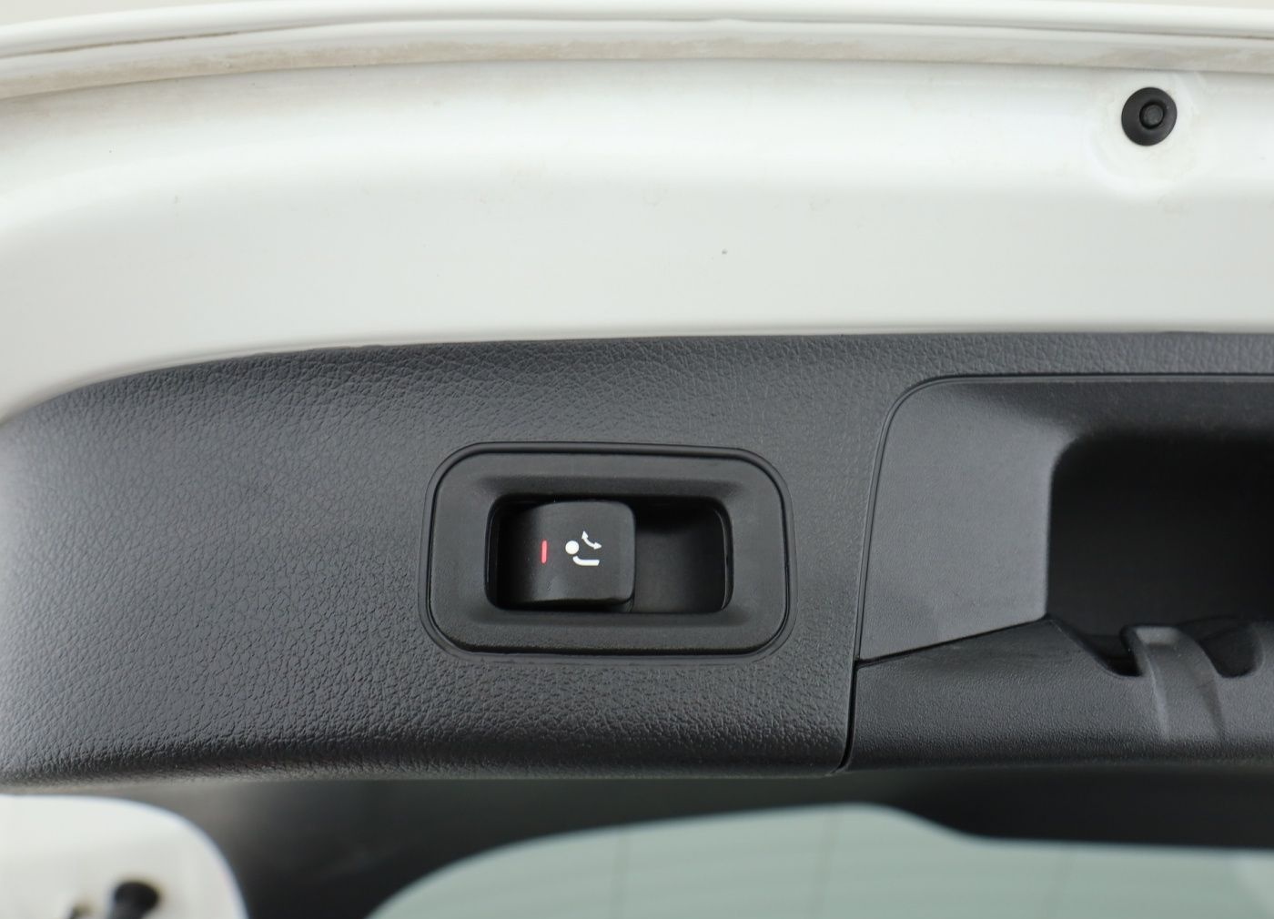 Mercedes-Benz GLA 250 e AMG-Line*AHK*Navigation*PTS*LED*SpurH* foto 24