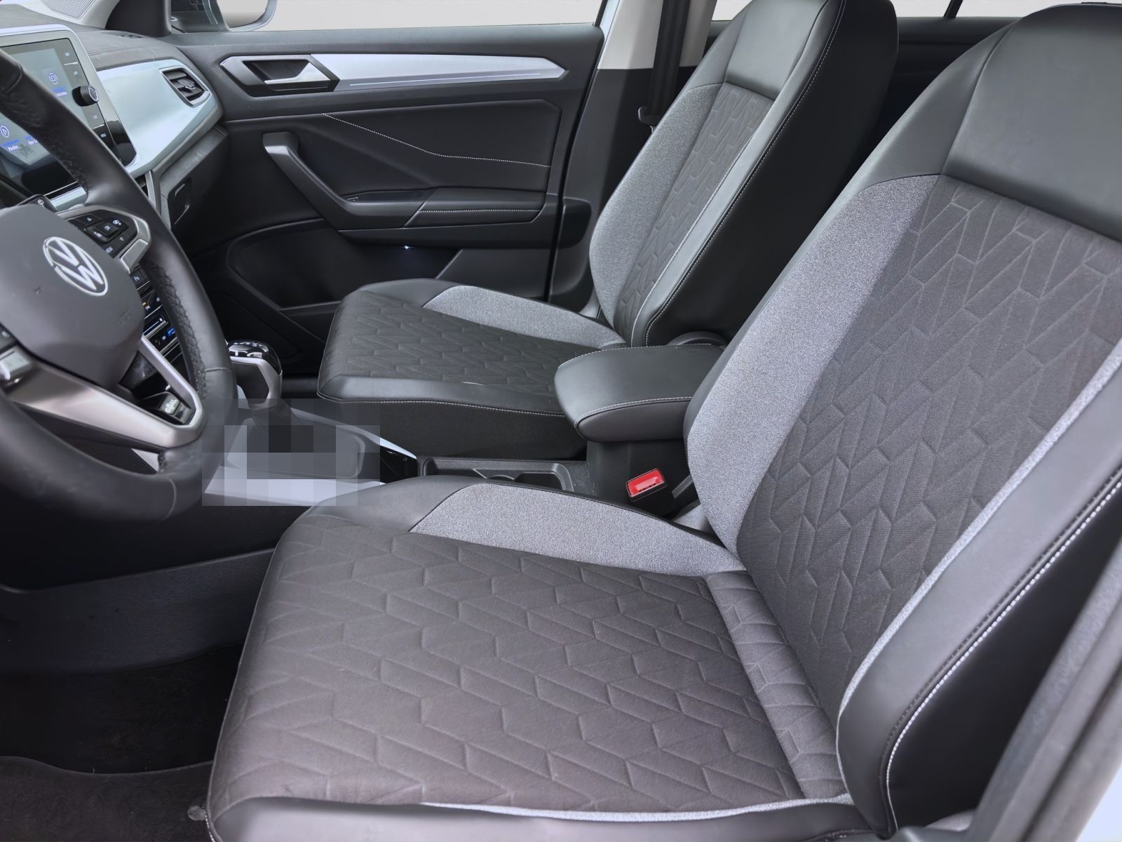 Volkswagen T-Roc 2.0 TDI DSG GOAL AHK NAVI KAMERA LED+ foto 9