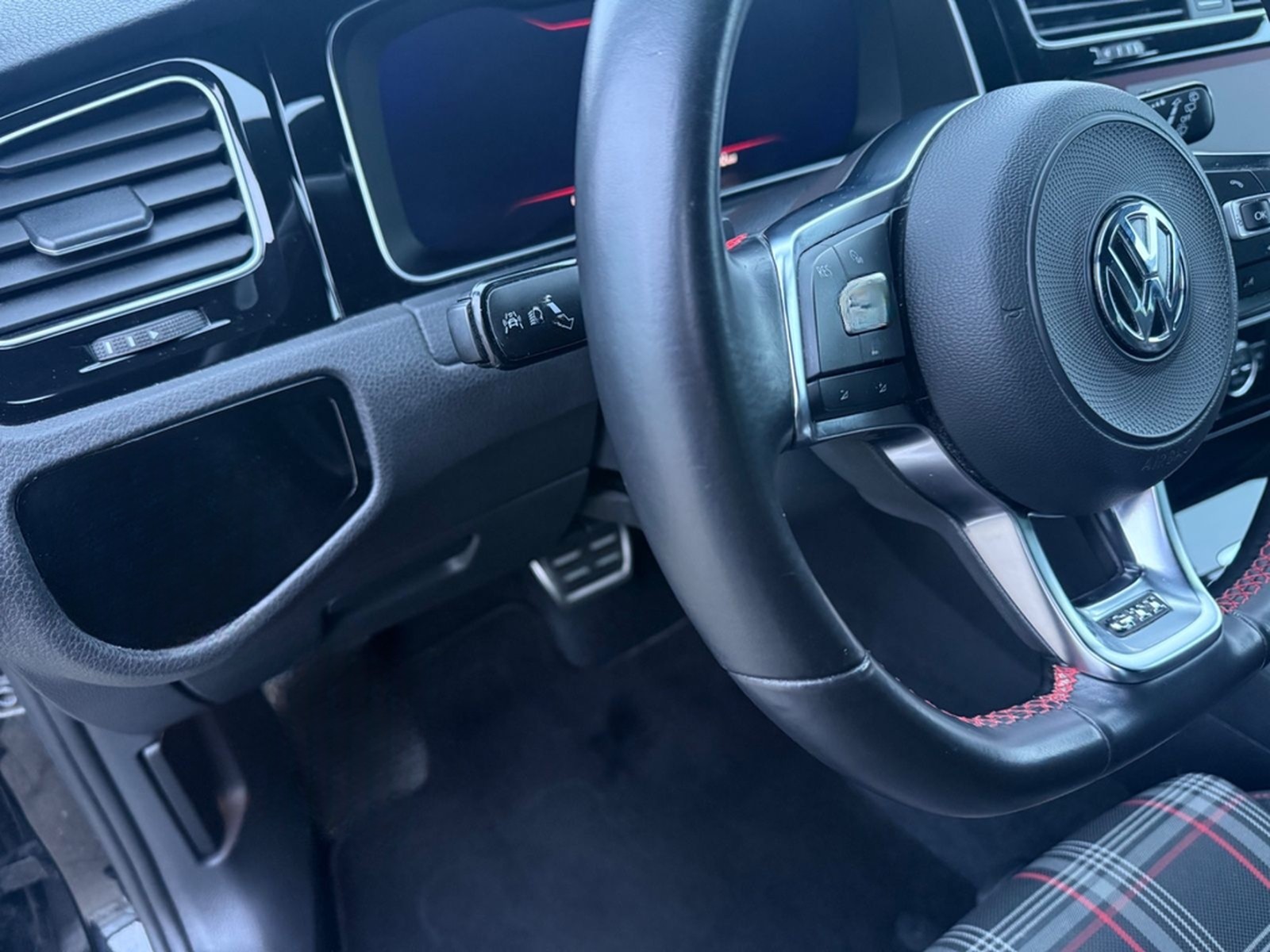 Volkswagen Golf VII Lim. GTI BMT/Start-Stopp * DSG * foto 17