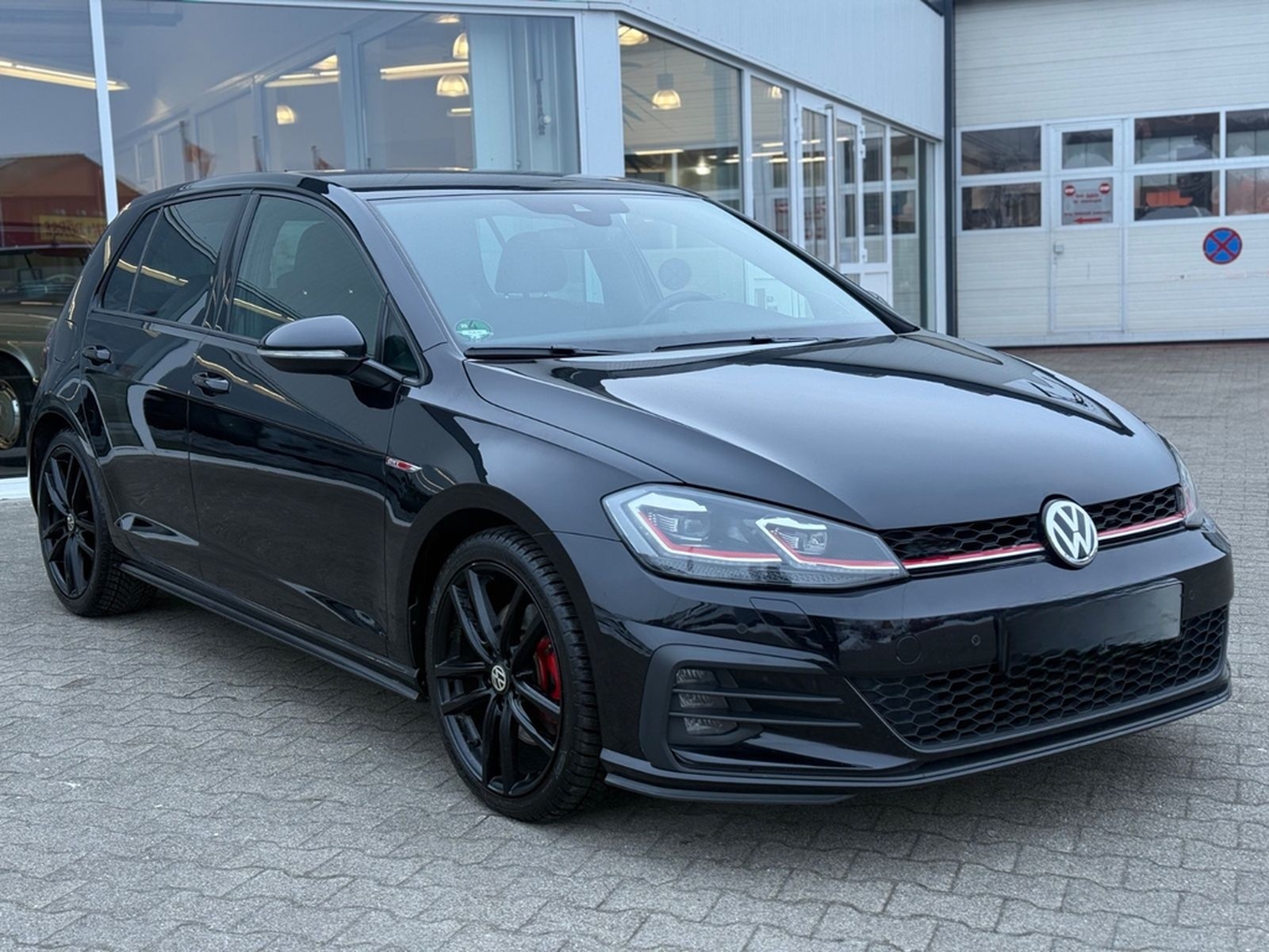Volkswagen Golf VII Lim. GTI BMT/Start-Stopp * DSG * foto 3