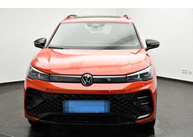 Volkswagen Tiguan 2.0 TDI 4M DSG R-Line Black Style Matrix/ foto 21