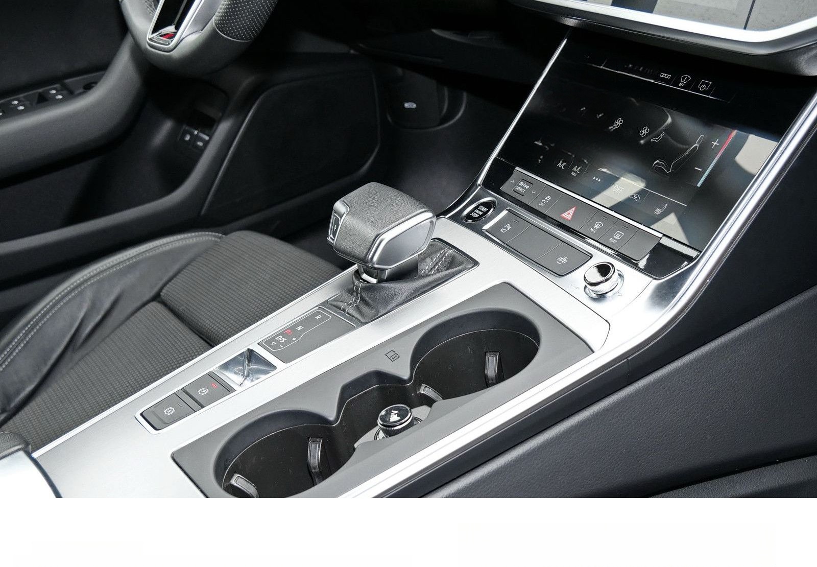 Audi A6 Avant 50 2.0 TFSI quattro Black S-Line LED He foto 18