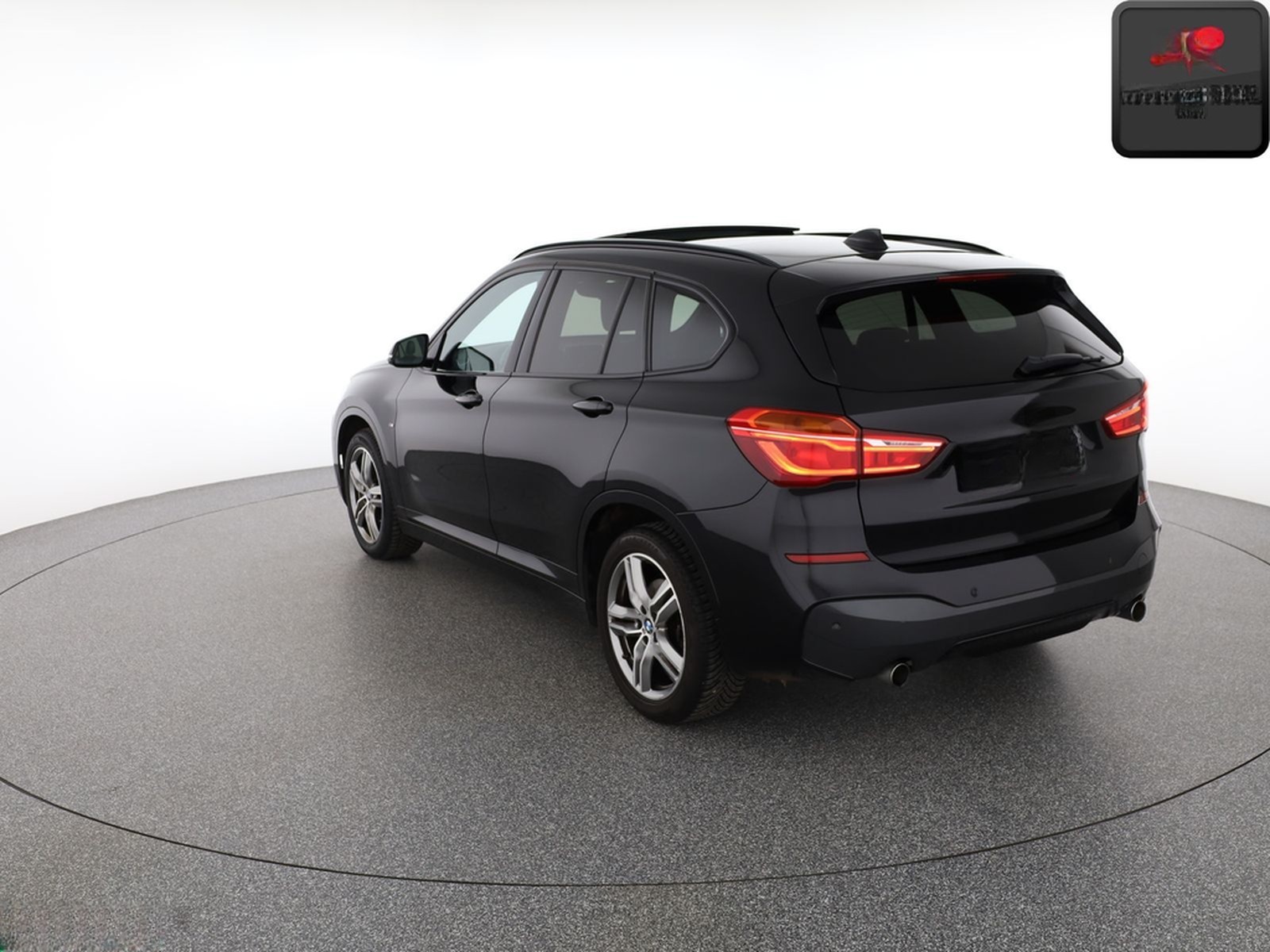 BMW X1 xDrive20i SAG M SPORT KEYLESS,HIFI,STANDHEIZ foto 3