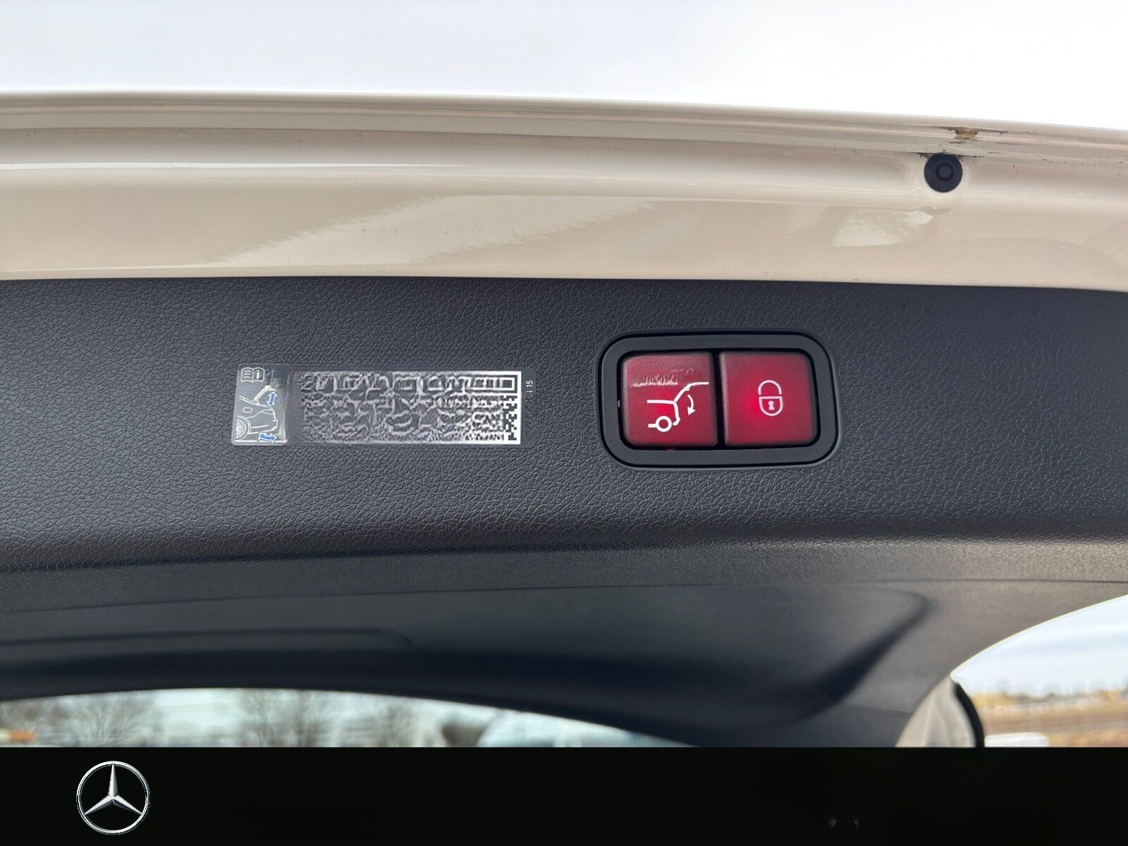 Mercedes-Benz E 300 e T Exclusive Pano+360°+Distro+HeadUp+uvm+ foto 17