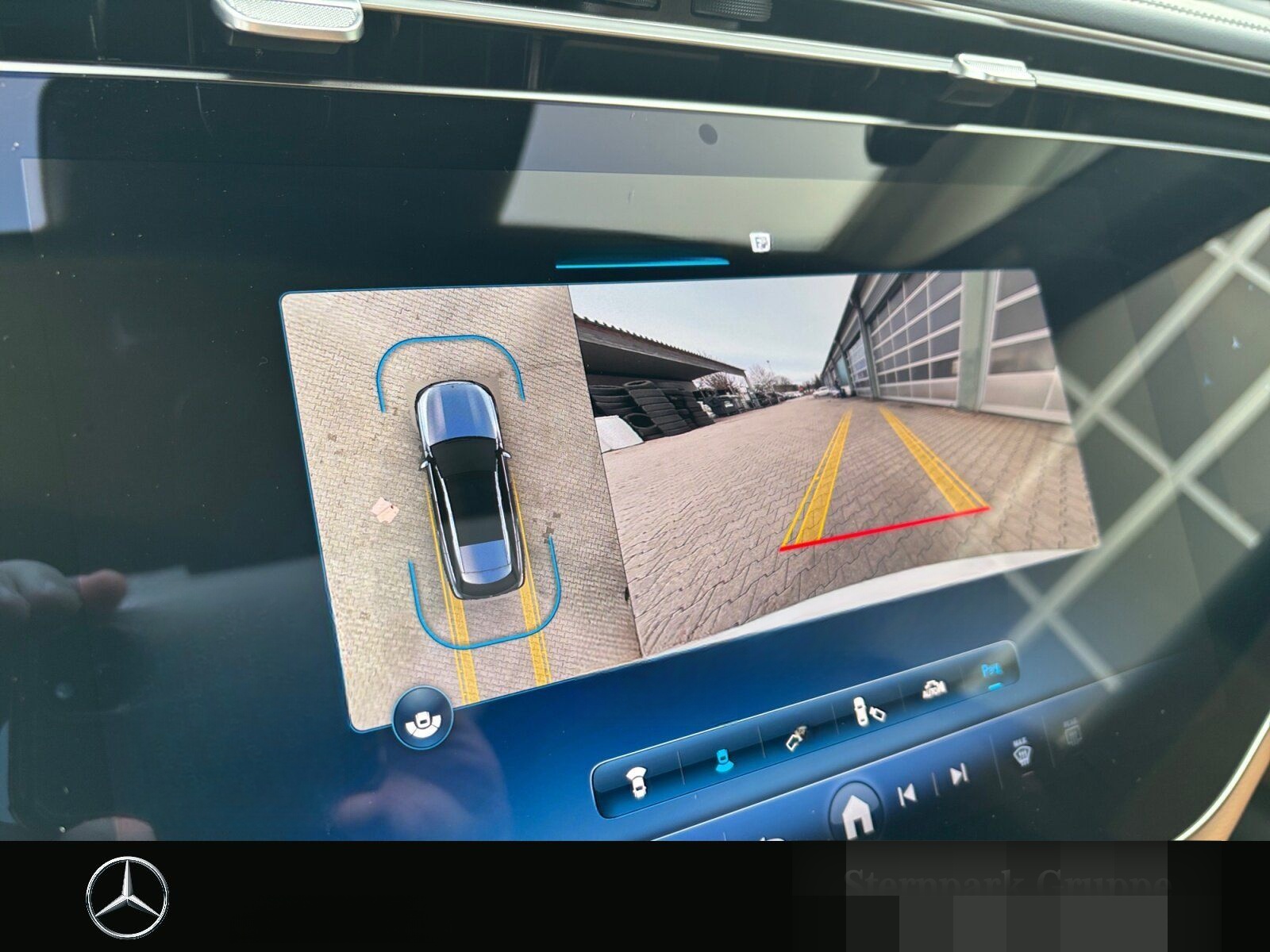Mercedes-Benz E 300 e T Exclusive Pano+360°+Distro+HeadUp+uvm+ foto 23