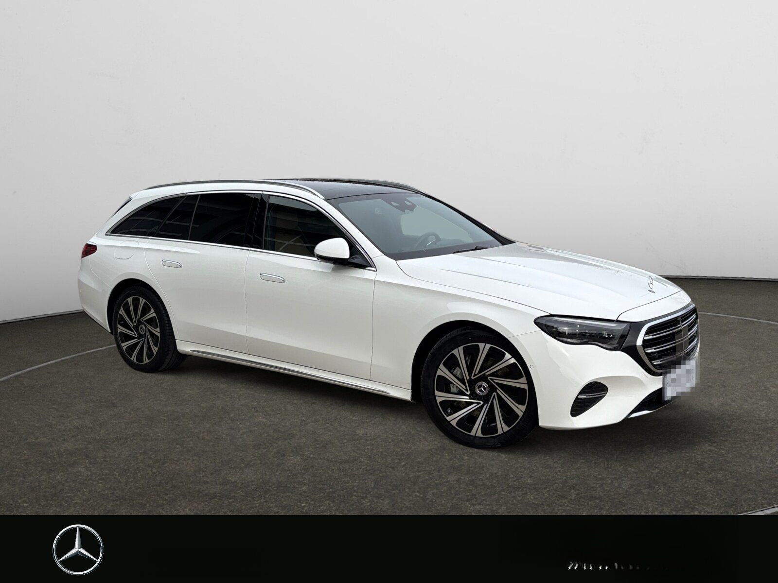 Mercedes-Benz E 300 e T Exclusive Pano+360°+Distro+HeadUp+uvm+ foto 7