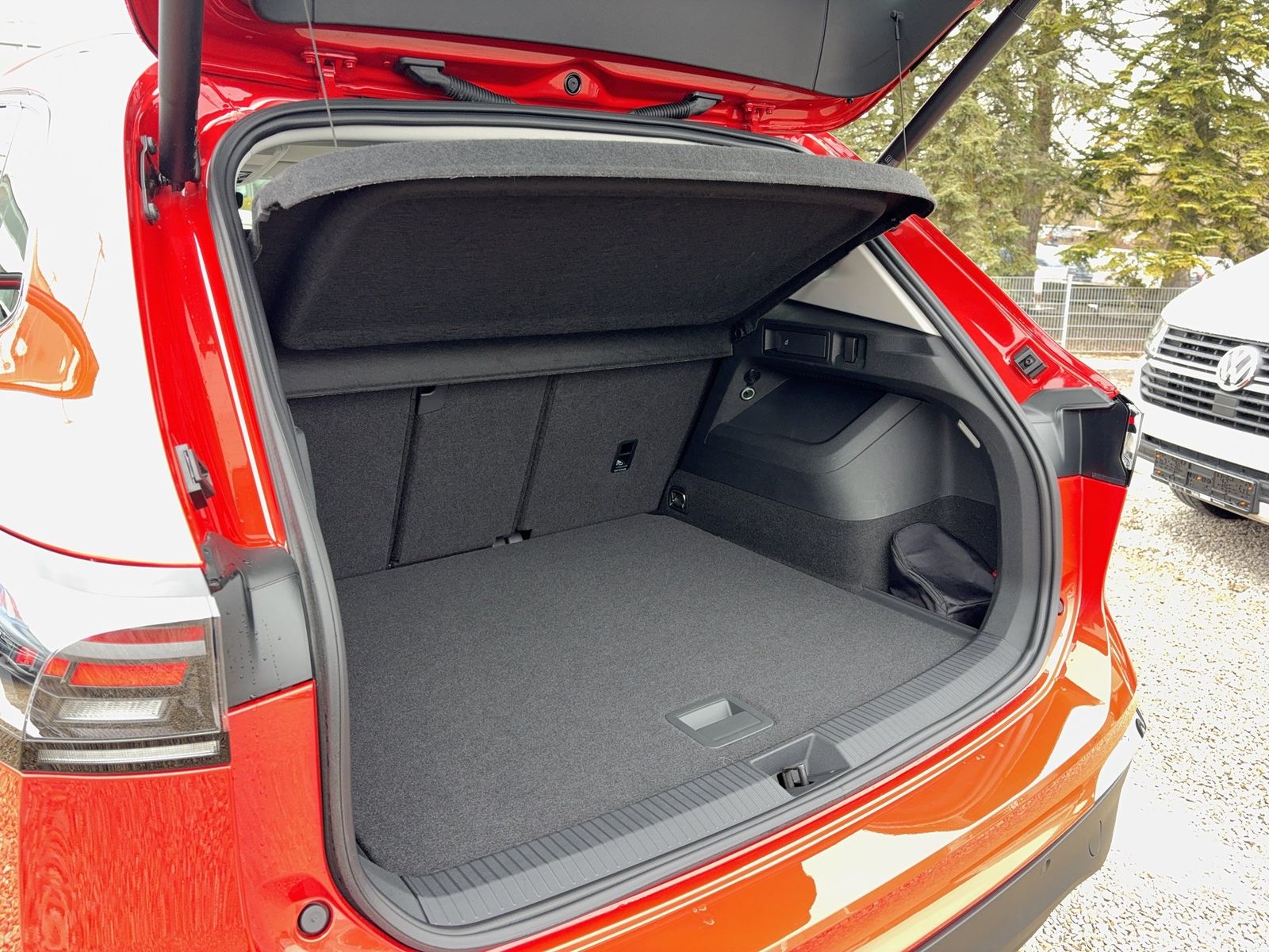 Volkswagen Tiguan Elegance TDI DSG Kamera/CarPlay/AHK/StHz foto 17