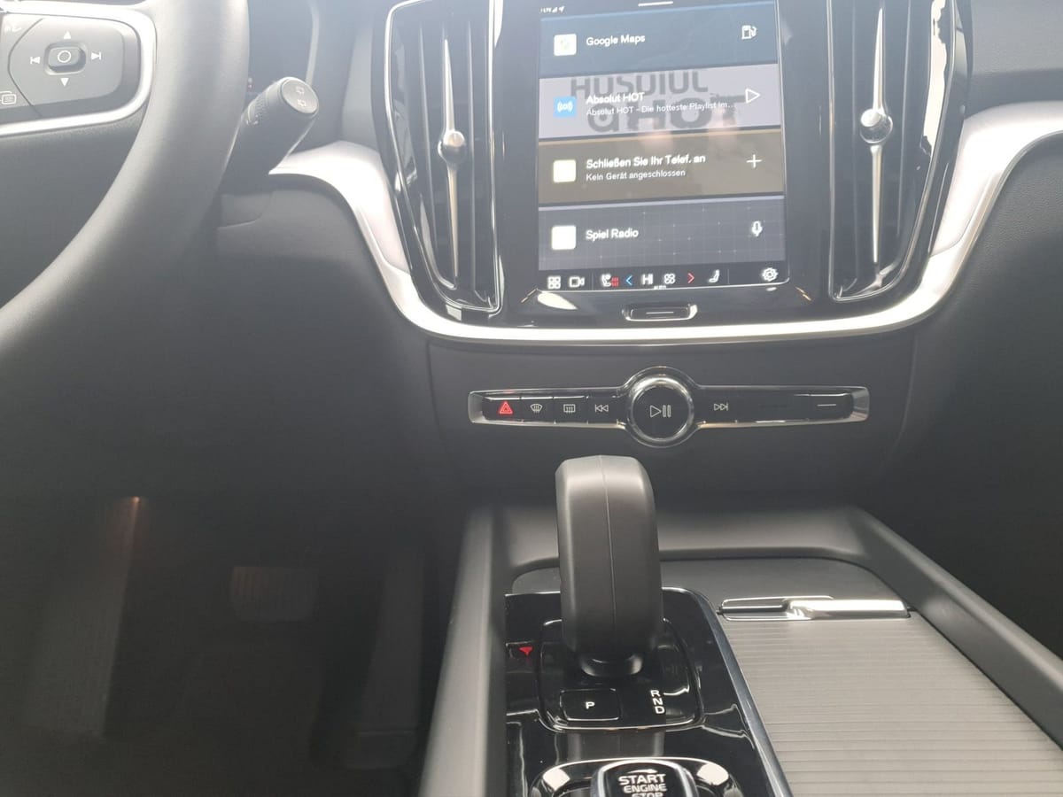 Volvo V 60 Core B3 MHEV Aut. LED AHK RFK SHZ foto 14