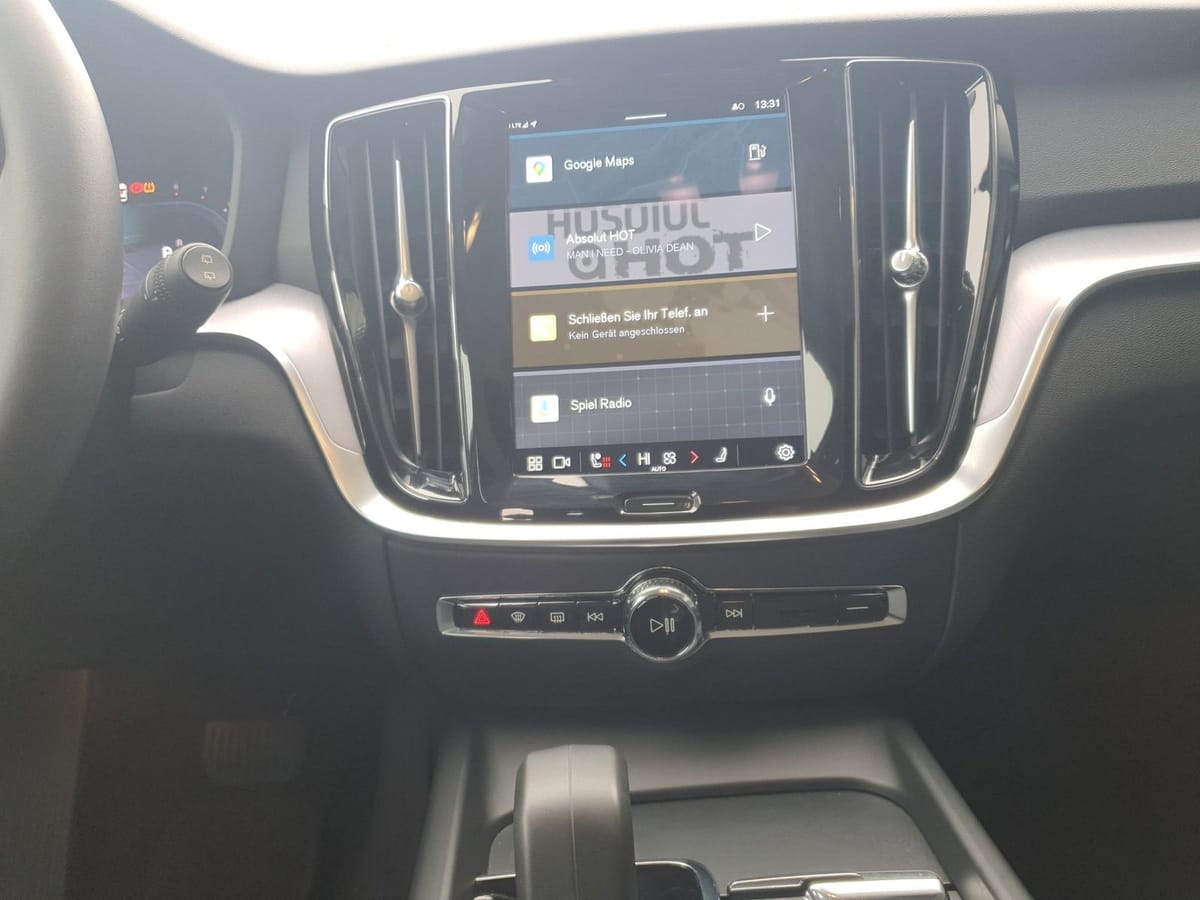 Volvo V 60 Core B3 MHEV Aut. LED AHK RFK SHZ foto 15
