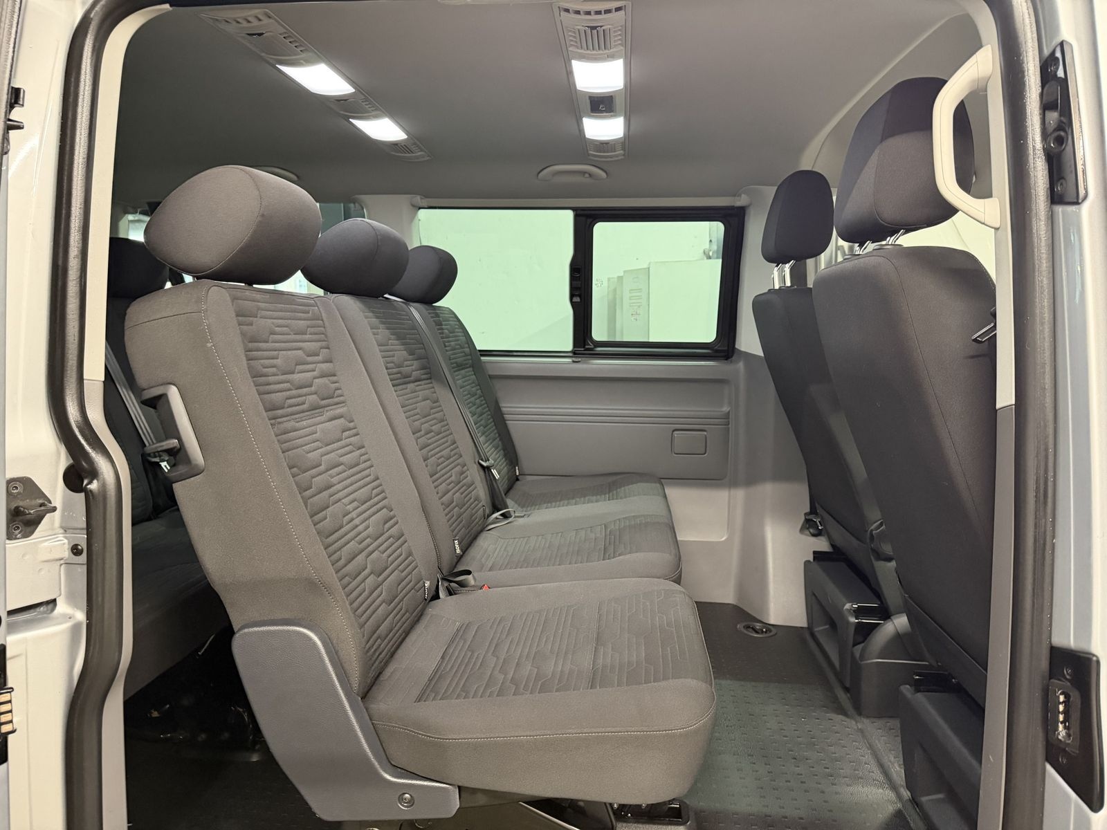 Volkswagen T6.1 Caravelle  DSG Comf |8 Sitzer/UPE:70.071,-€ foto 11