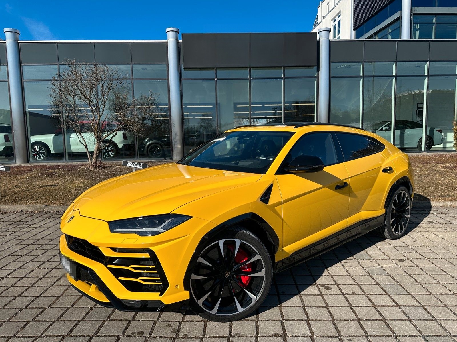 Lamborghini Urus 4.0 V8 ACC,HUD,PANO,KERAMIK,LUFT,23",360... foto 2