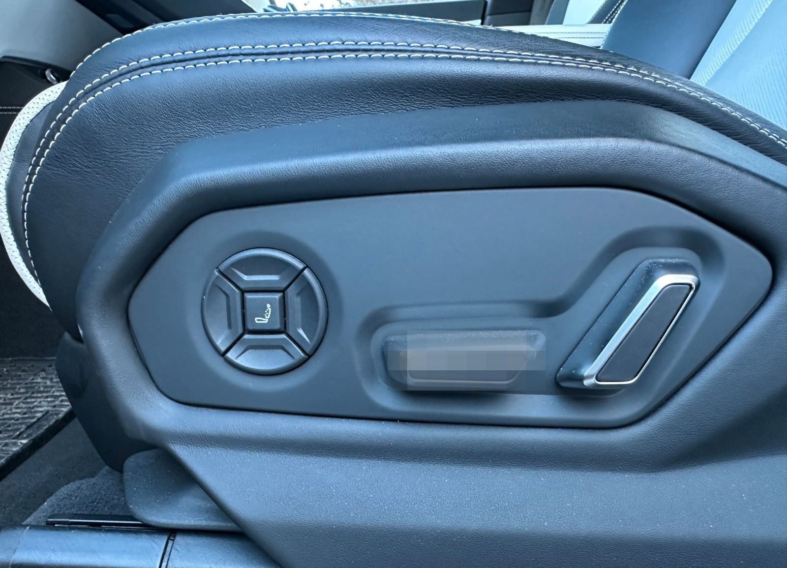 Lamborghini Urus 4.0 V8 ACC,HUD,PANO,KERAMIK,LUFT,23",360... foto 15