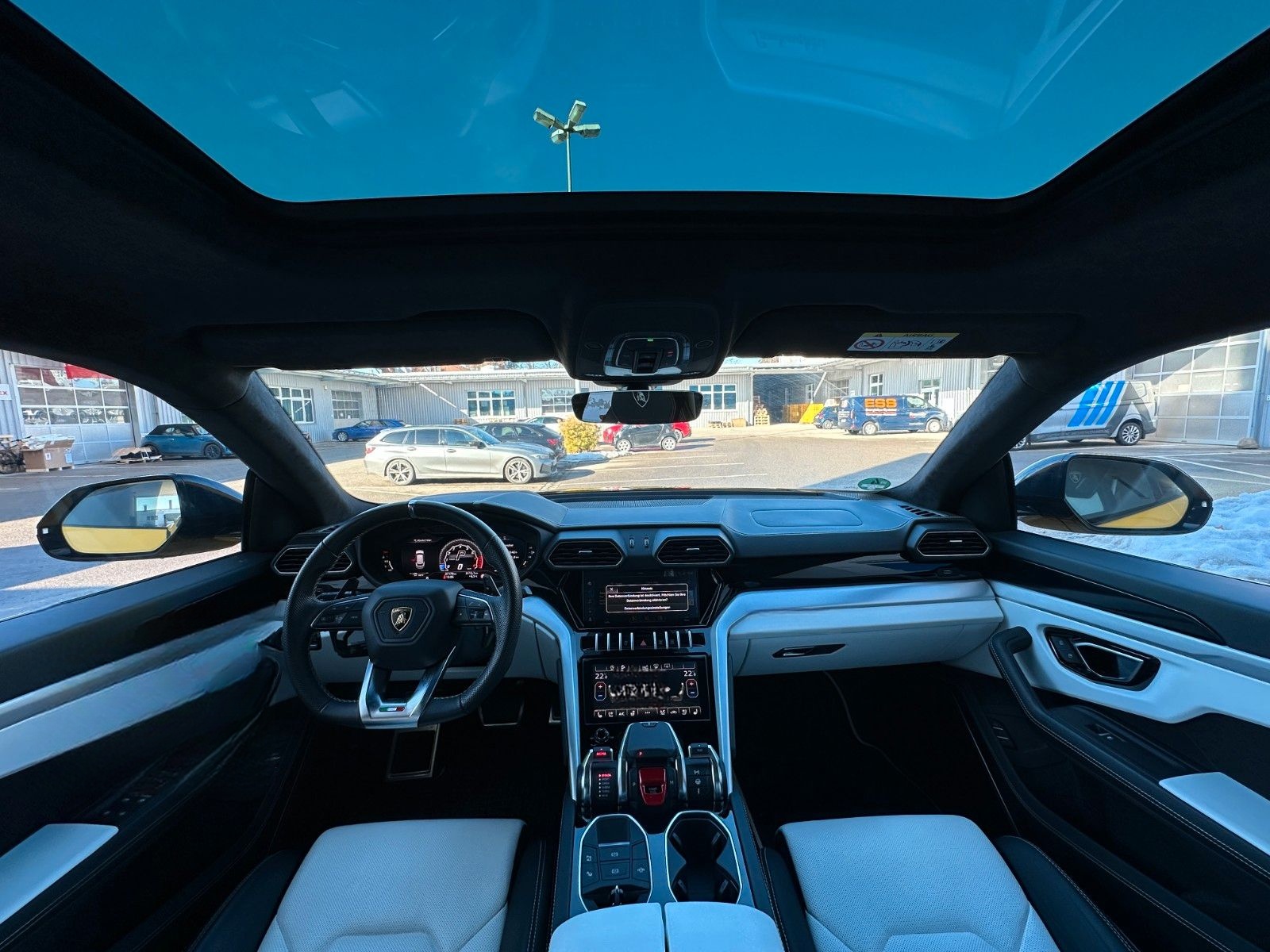 Lamborghini Urus 4.0 V8 ACC,HUD,PANO,KERAMIK,LUFT,23",360... foto 19
