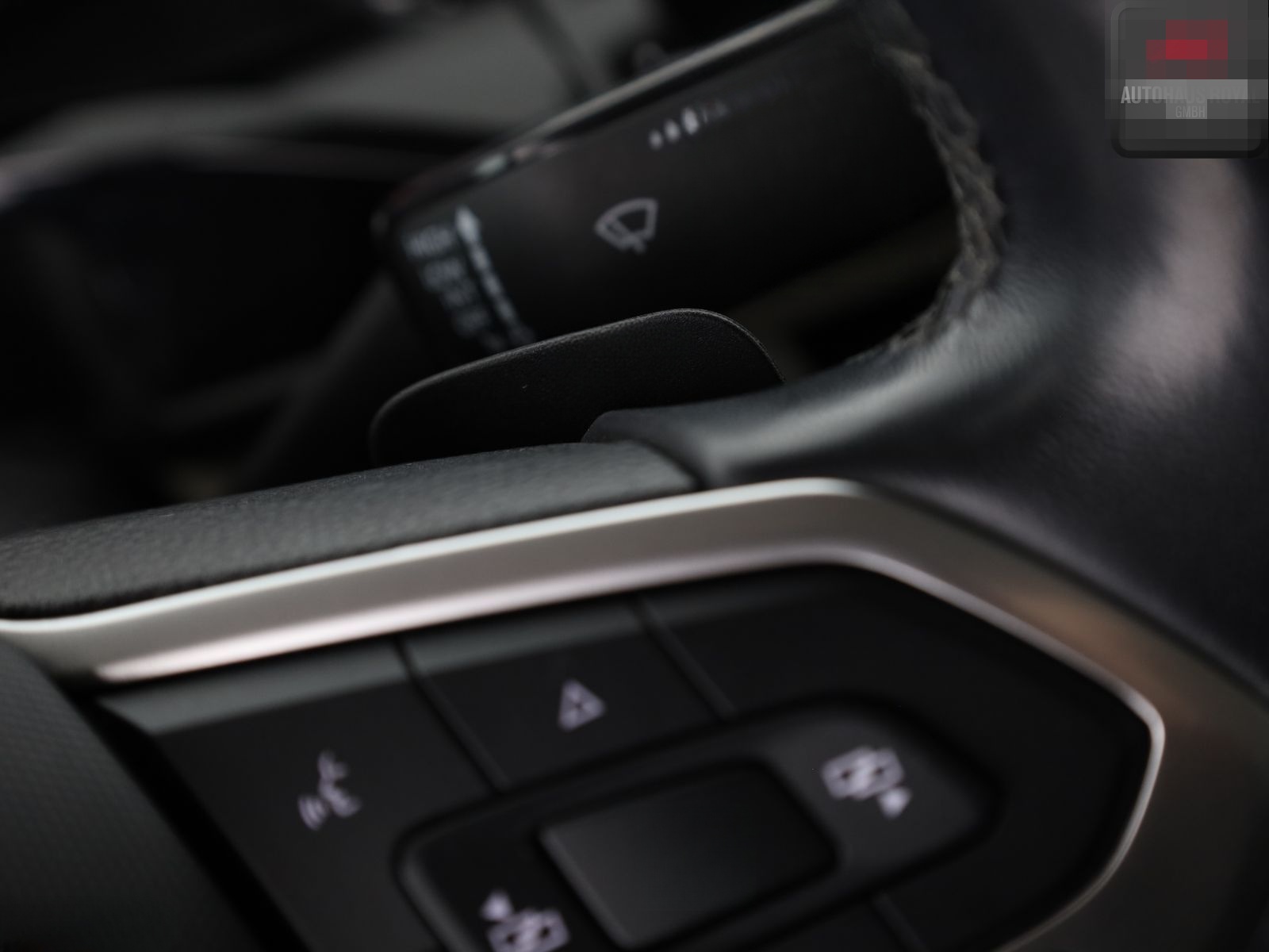 Volkswagen T7 Multivan 1.4 eTSI ENERGETIC 7 SITZE PANORAMA foto 18