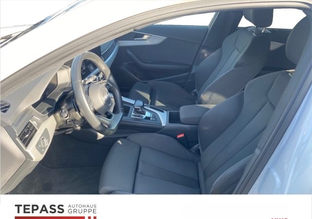 Audi A4 Avant 30 TDI S LINE NAVI PDC COMPETITION foto 7
