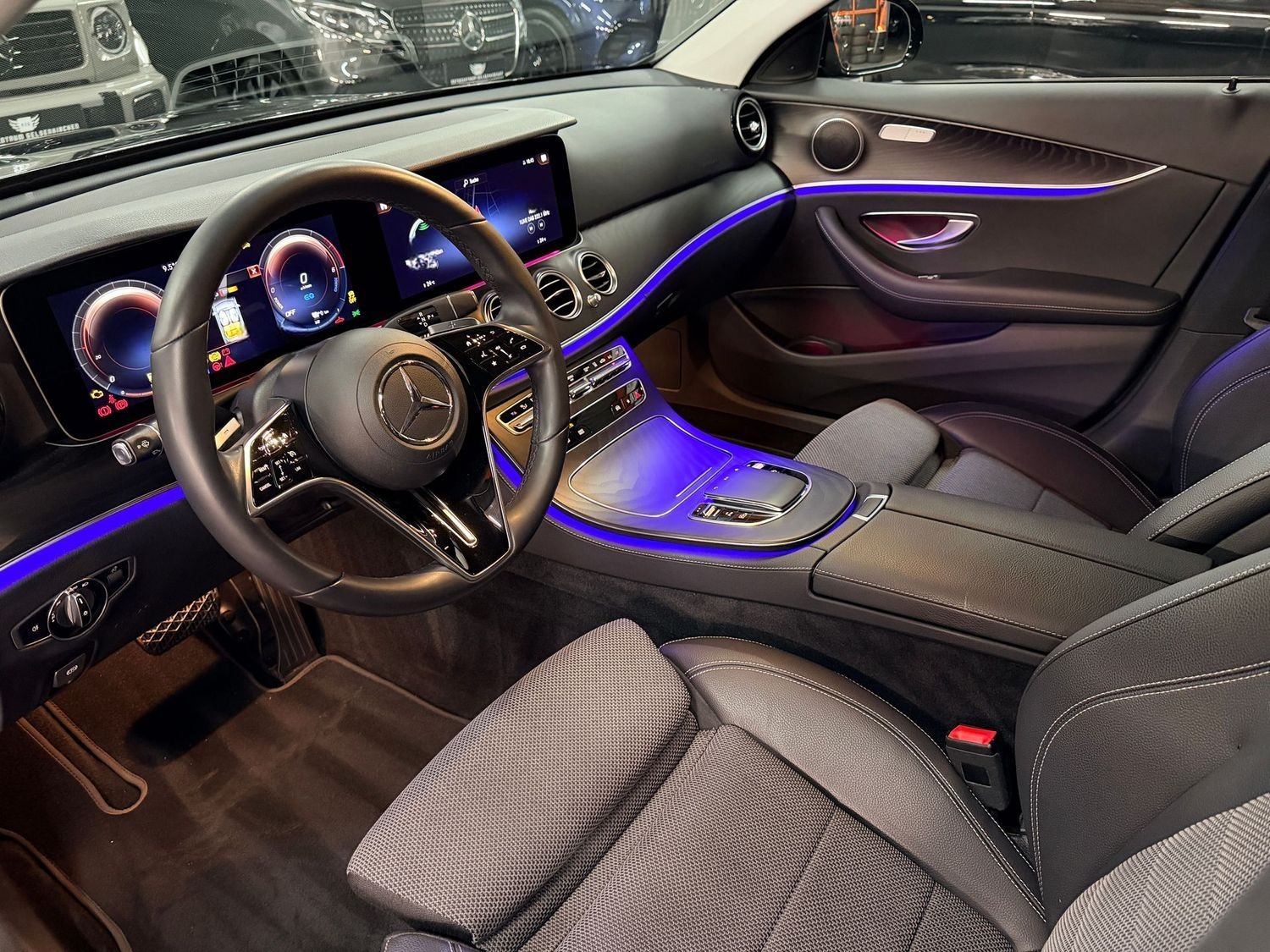 Mercedes-Benz E 300 de 4M AMG MBUX/LED/NIGHT/TOTW/SPUR/KAMERA/ foto 14